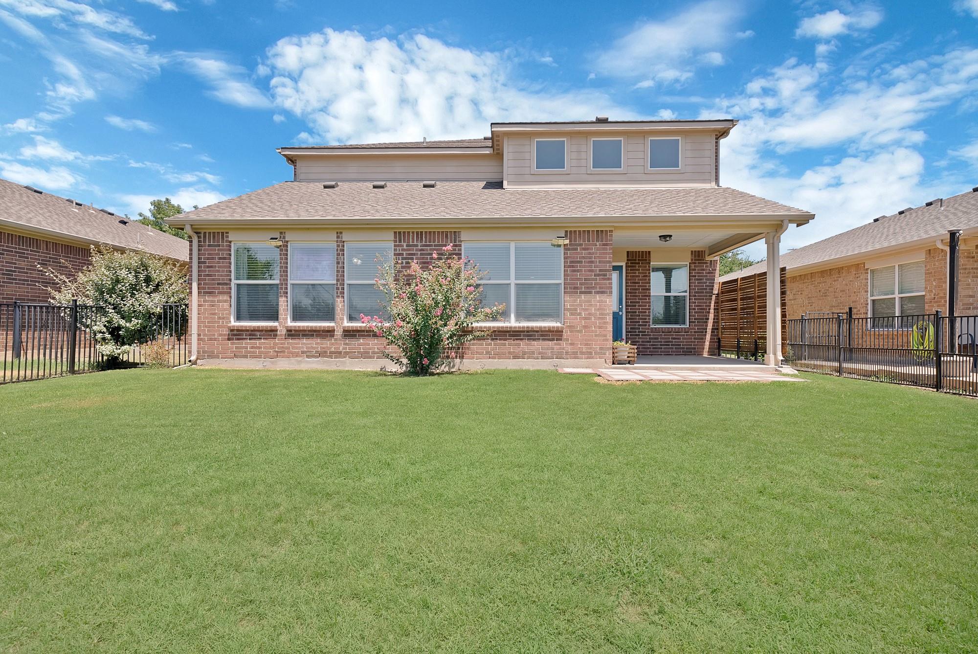main property photo 31