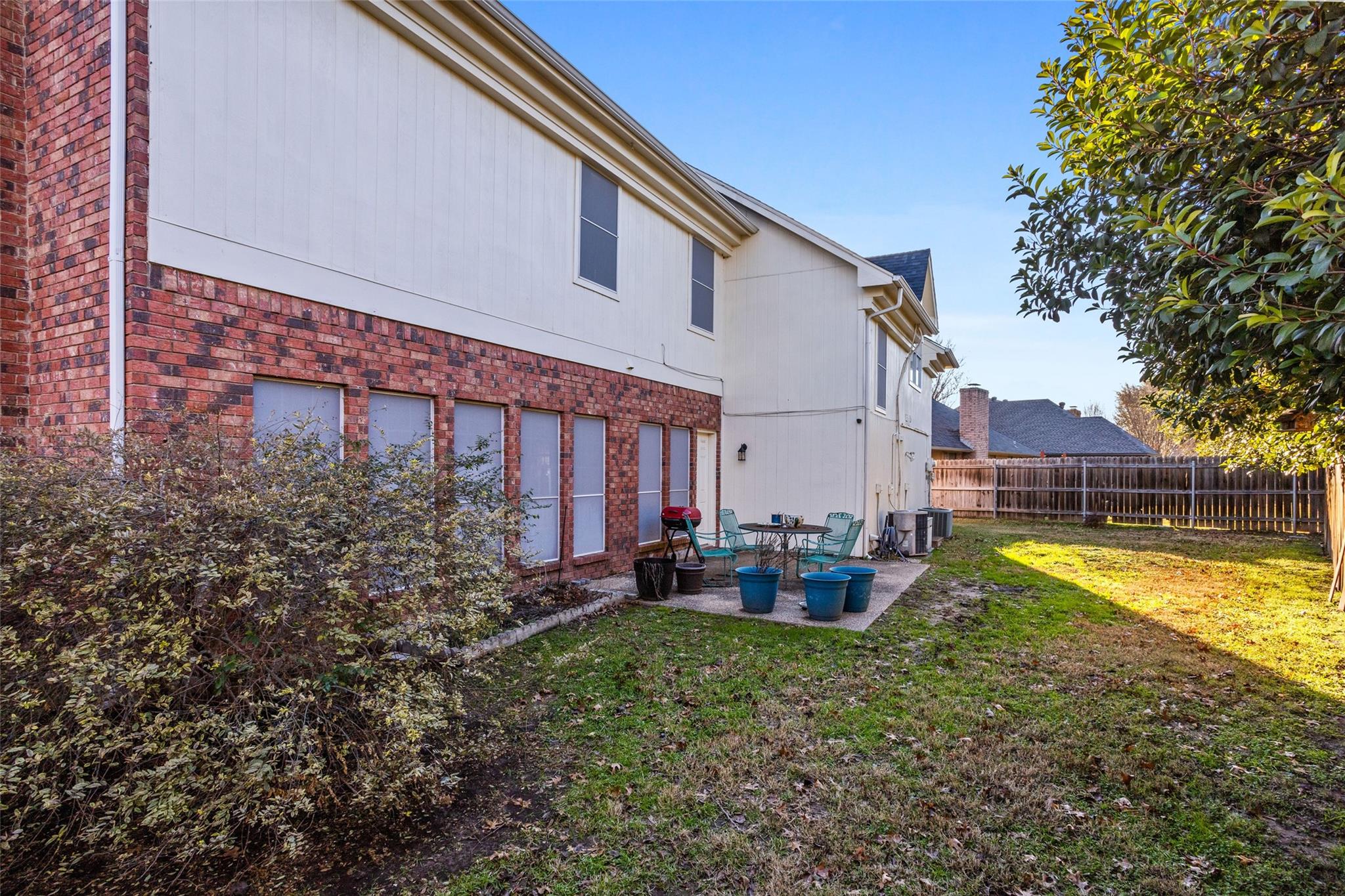 main property photo 24