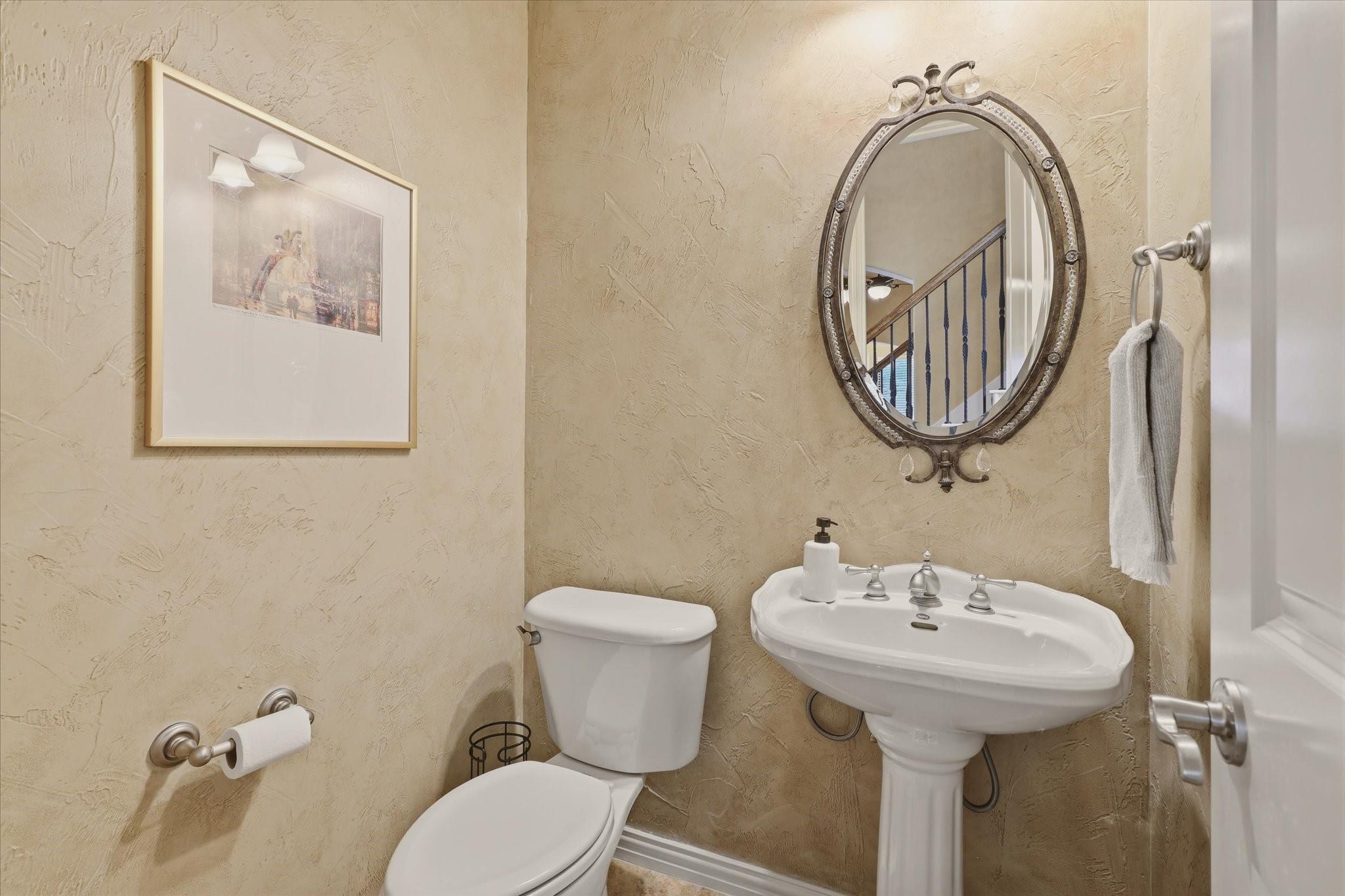 main property photo 27