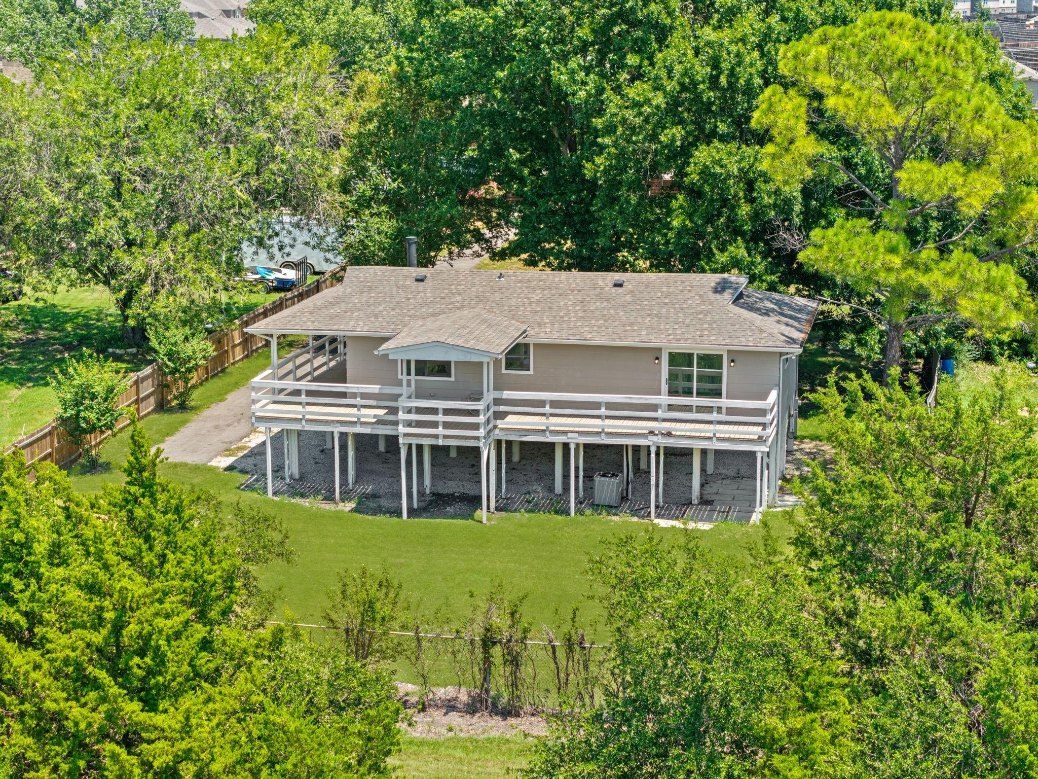main property photo 34