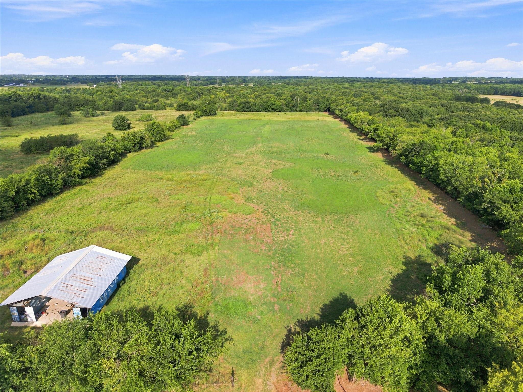 main property photo 14
