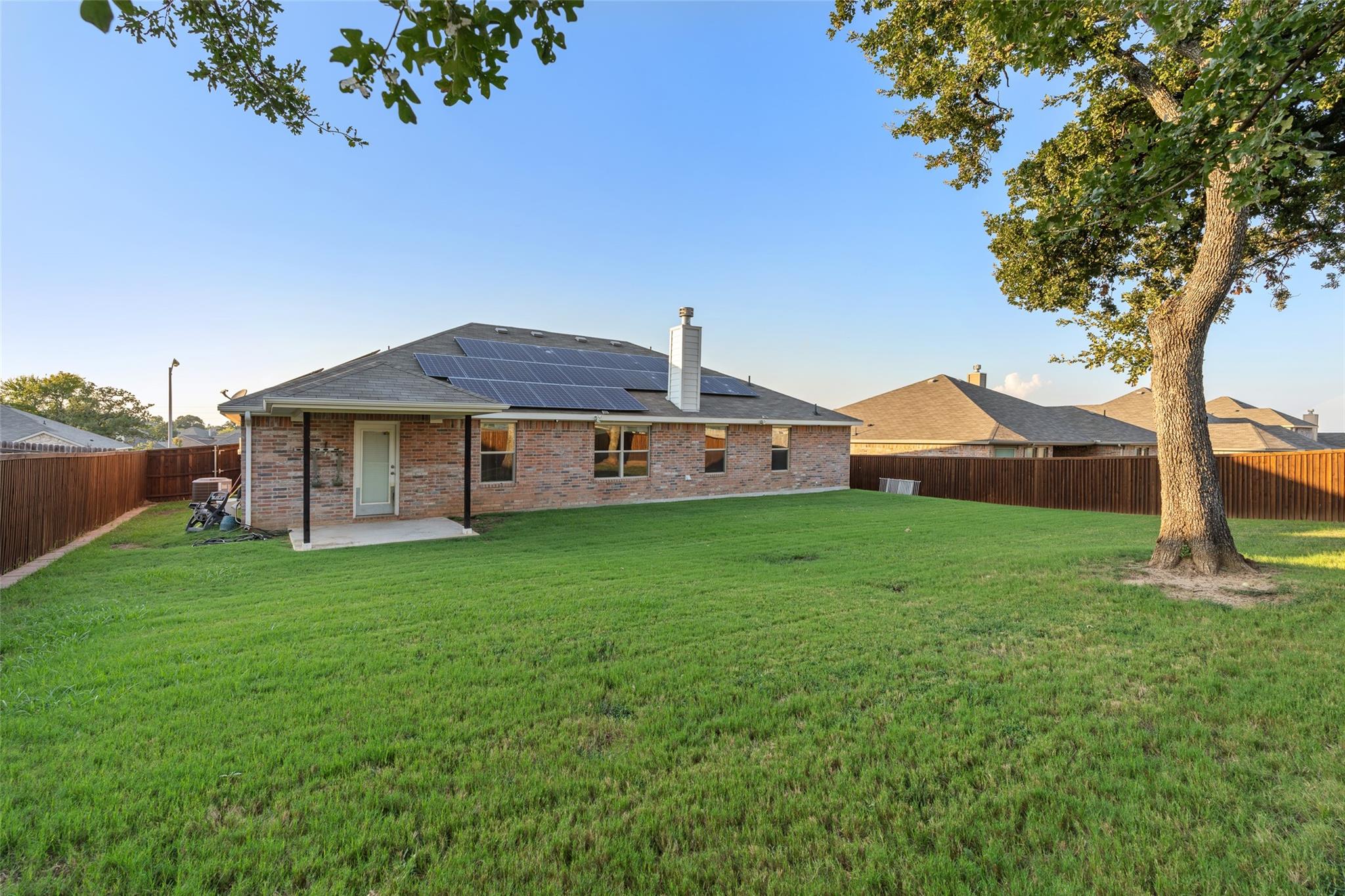 main property photo 29
