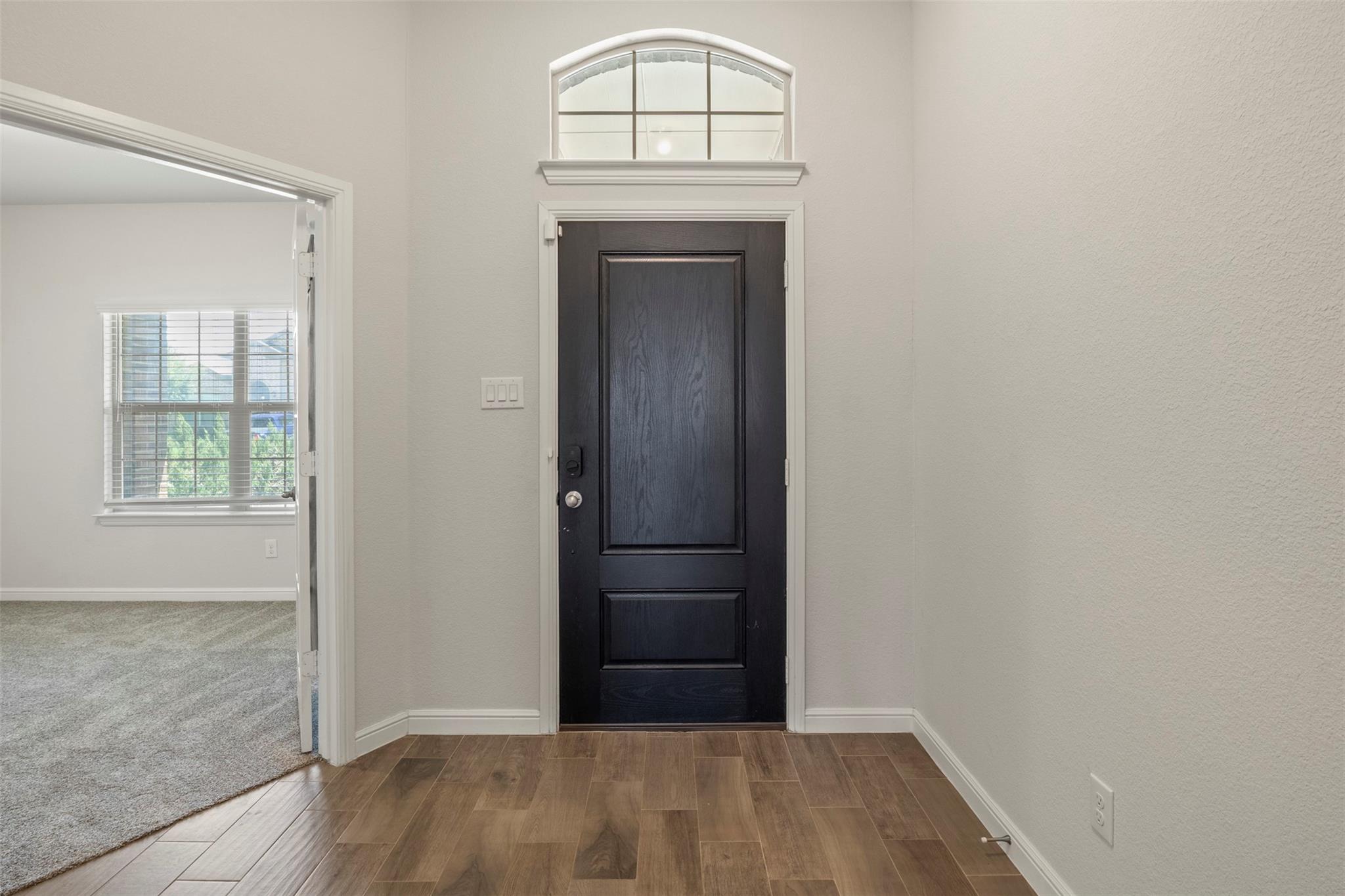 property viewer photo 1