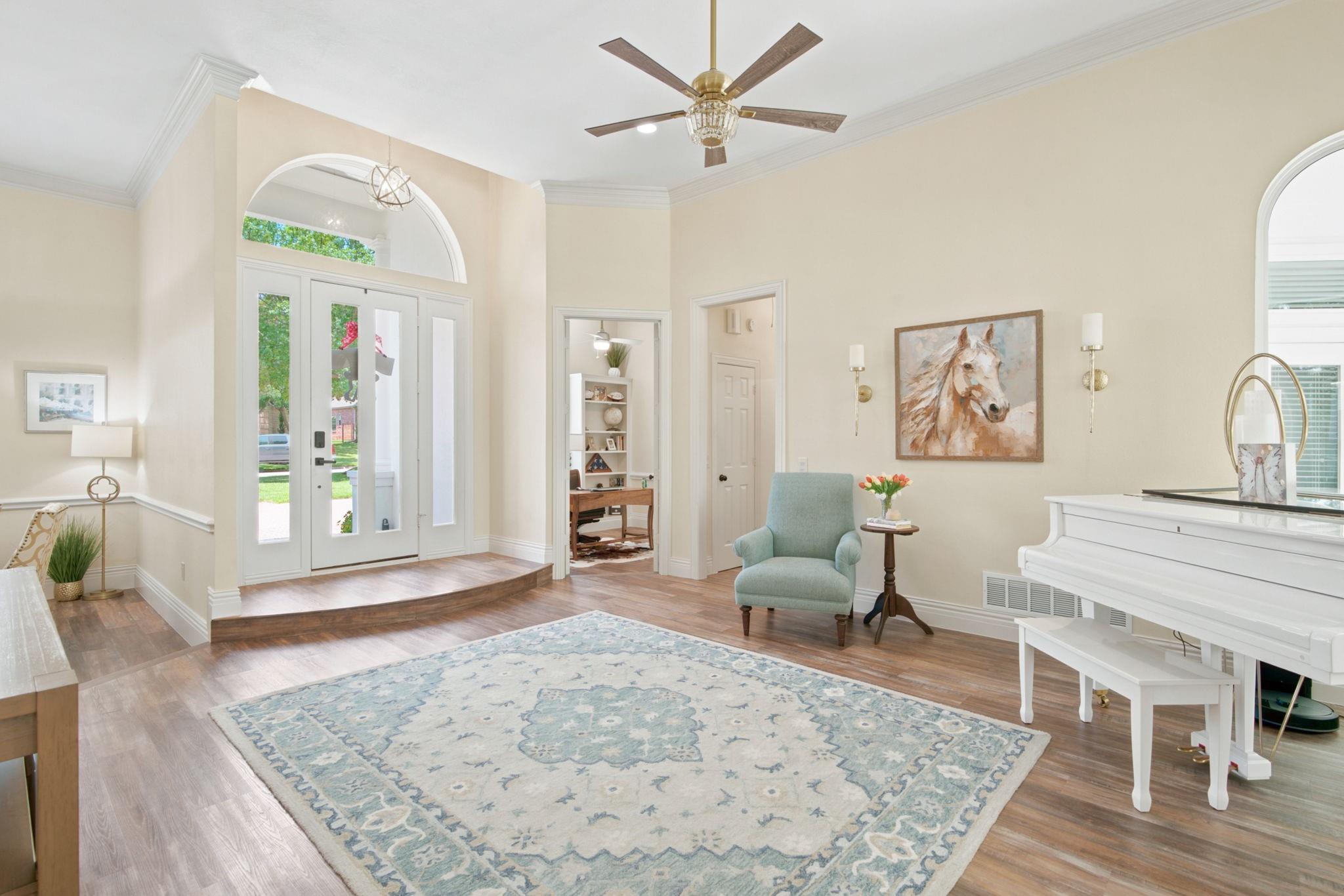 property viewer photo 3