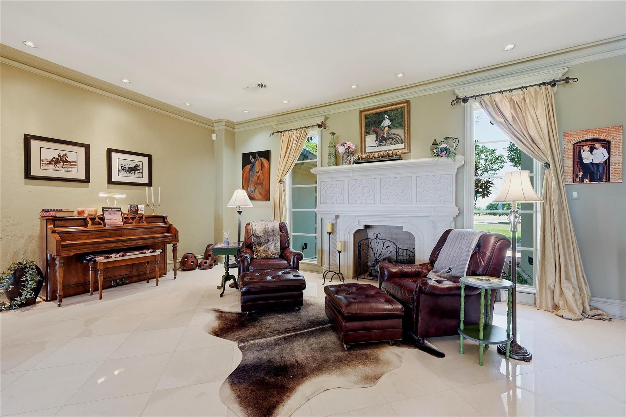 main property photo 13
