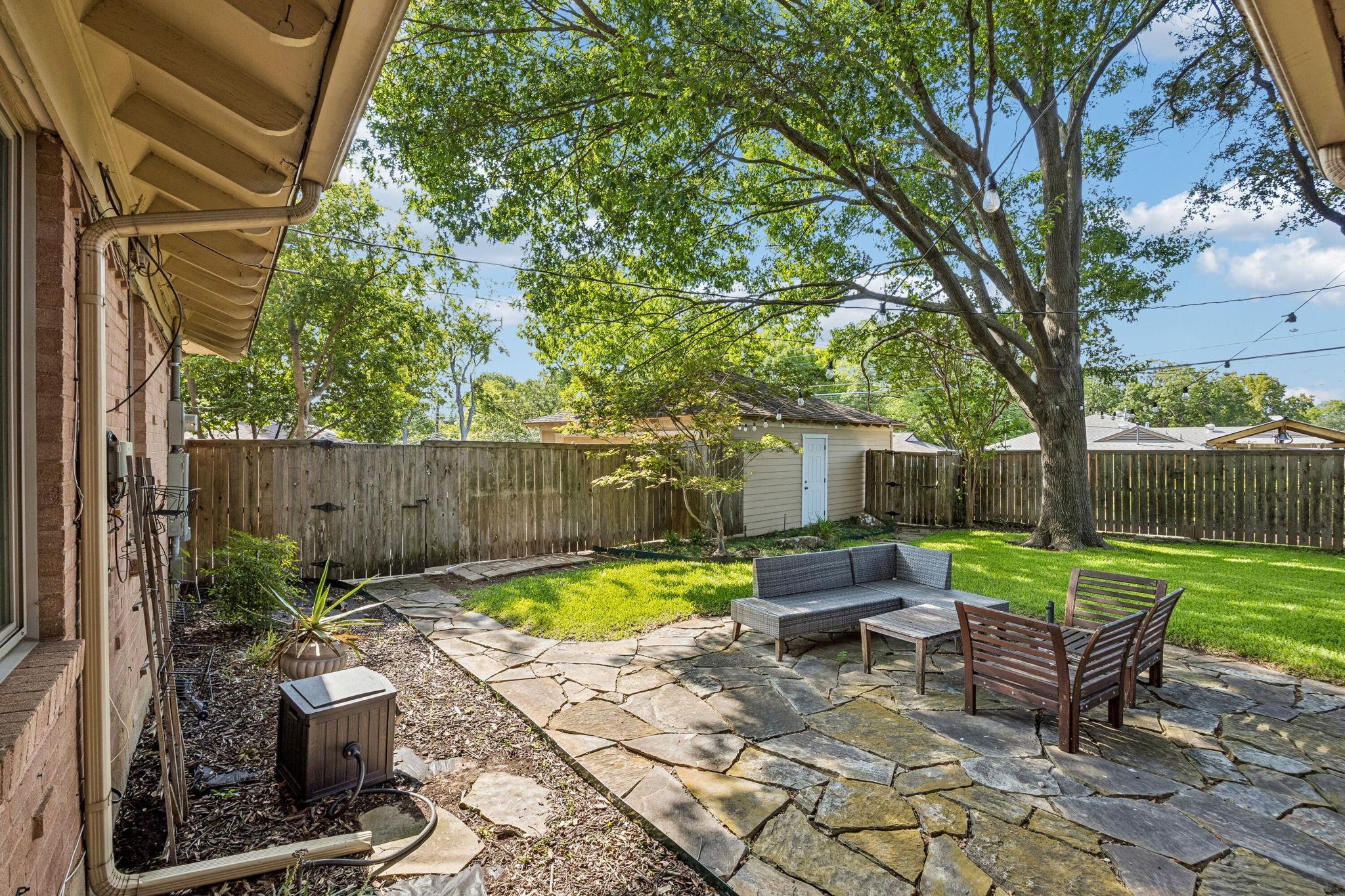 main property photo 26