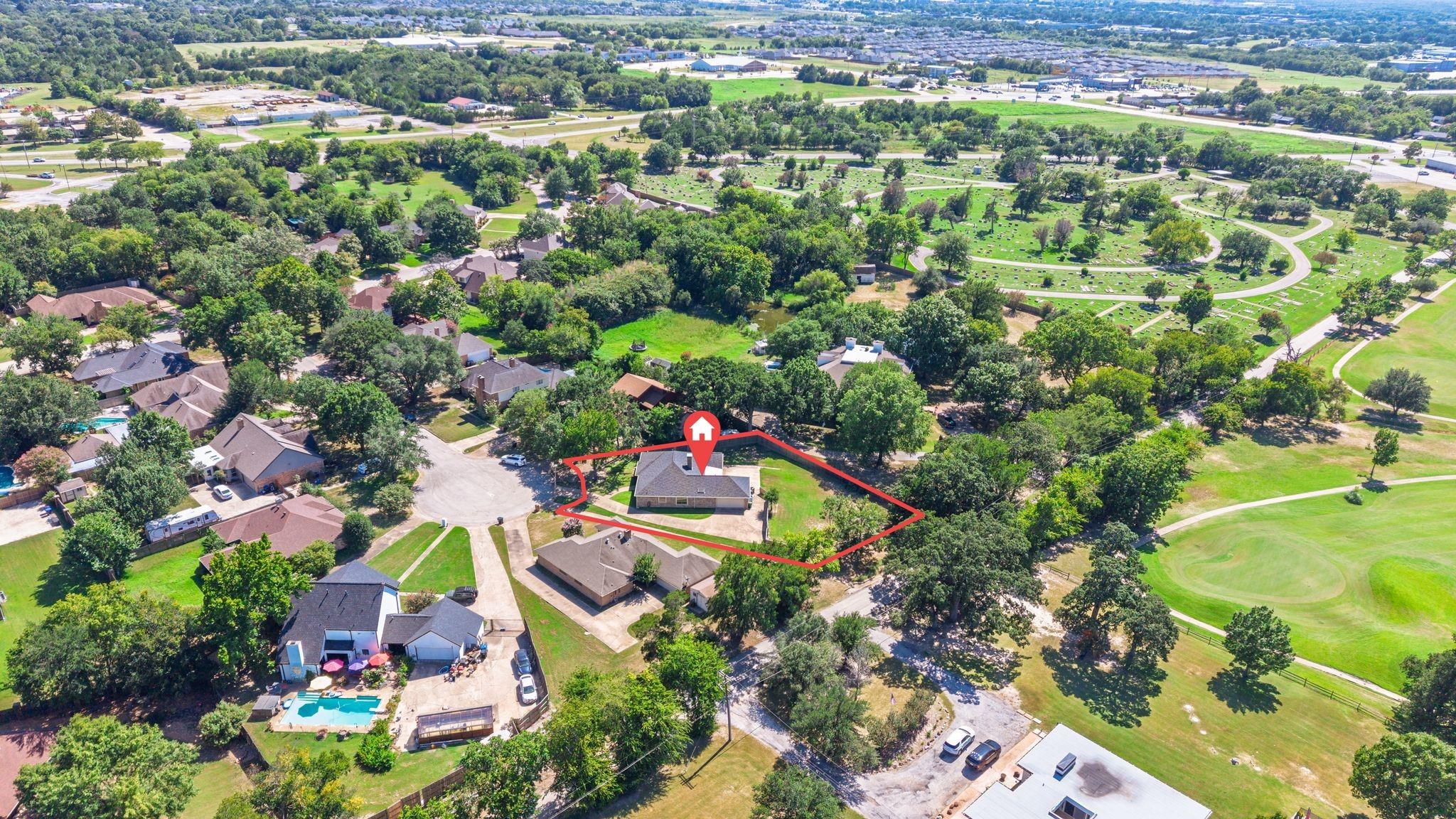 main property photo 9