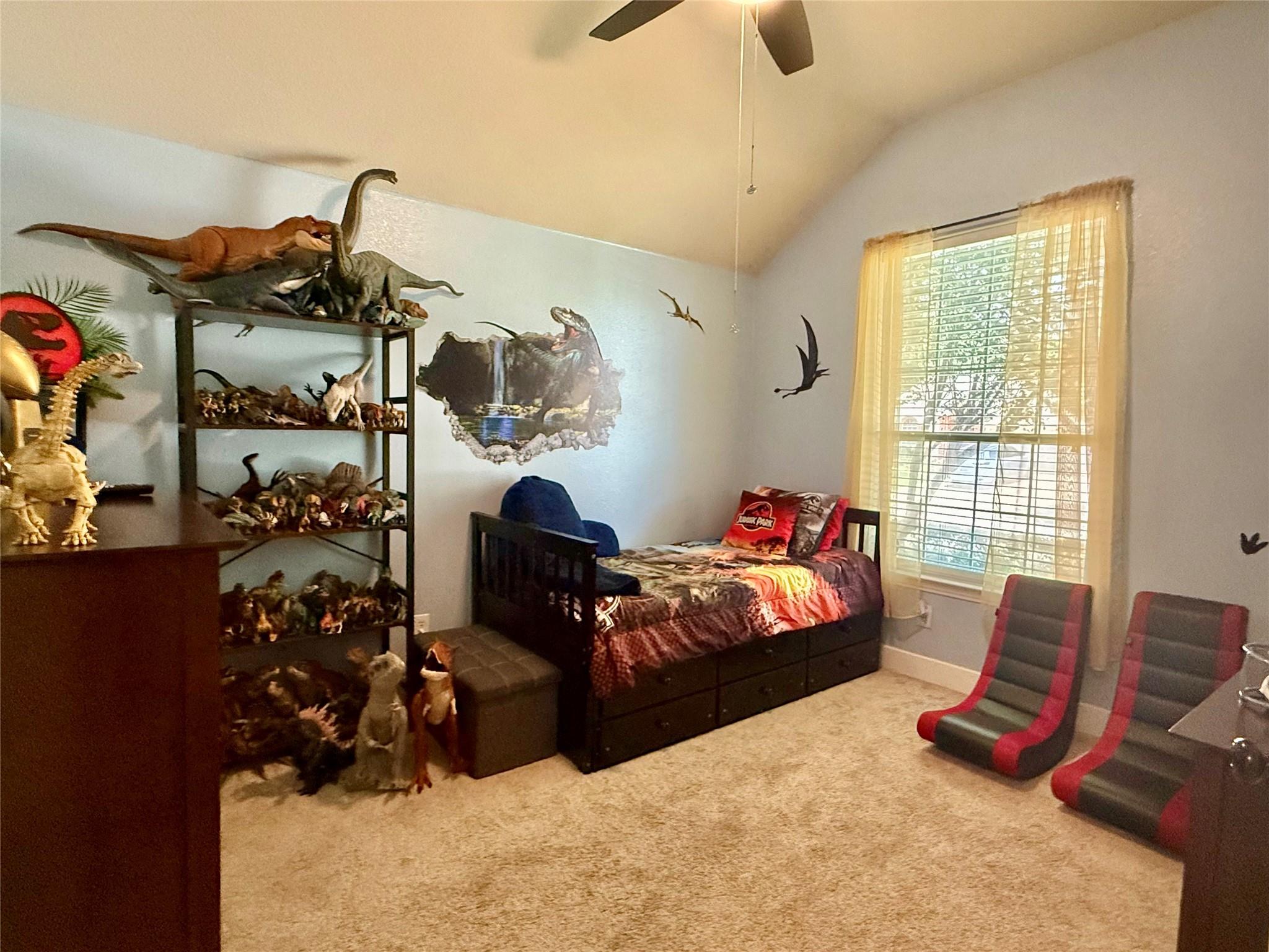 main property photo 19