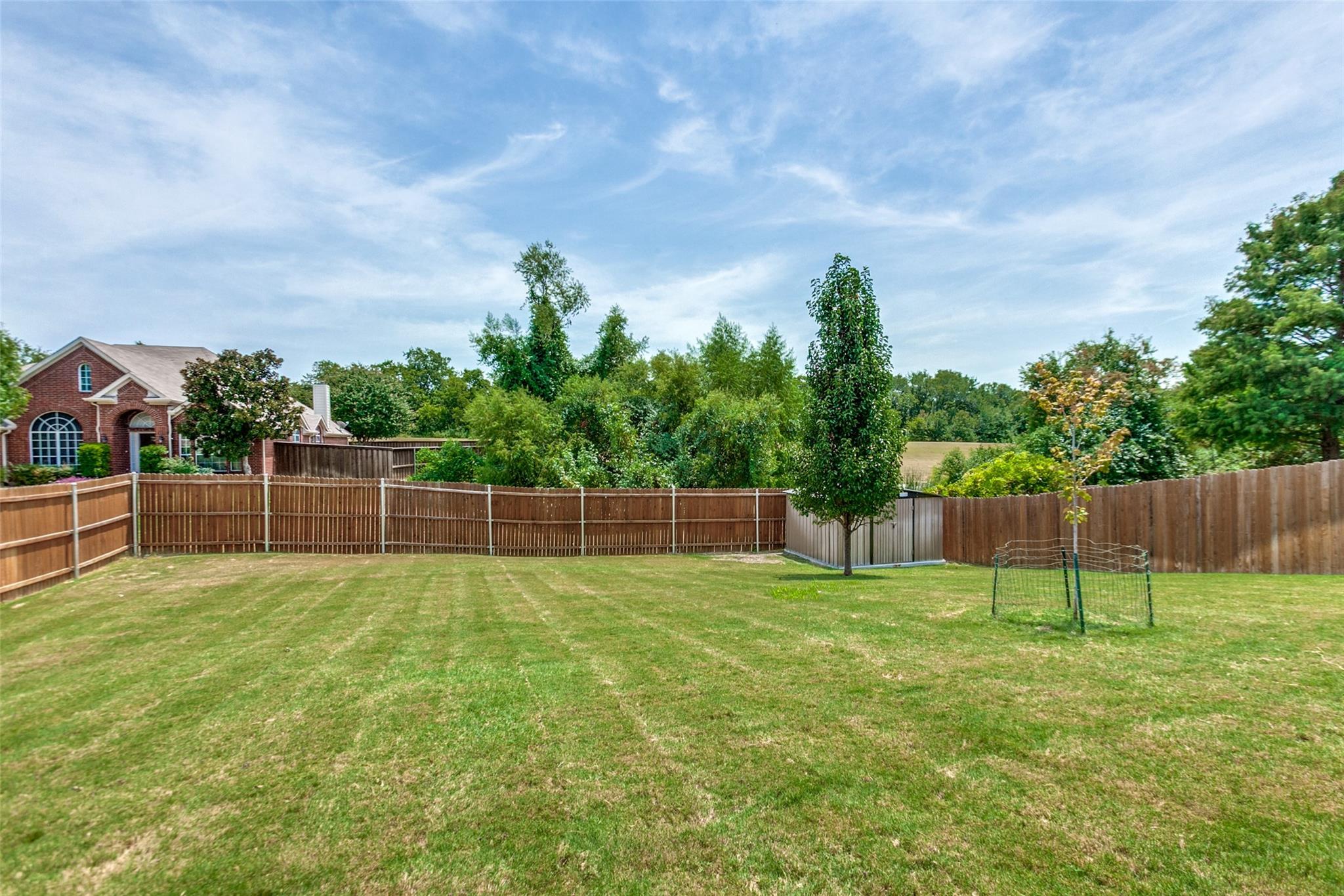 main property photo 32