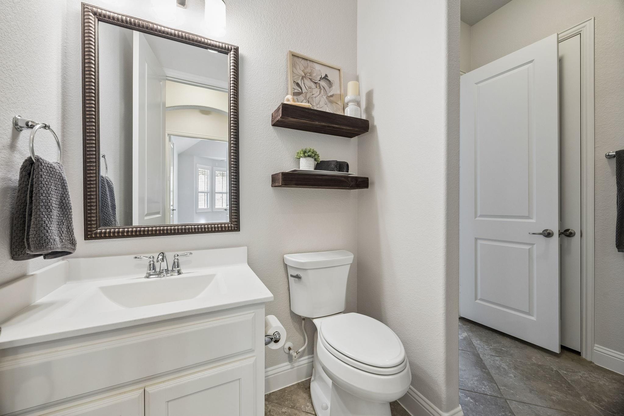 main property photo 15