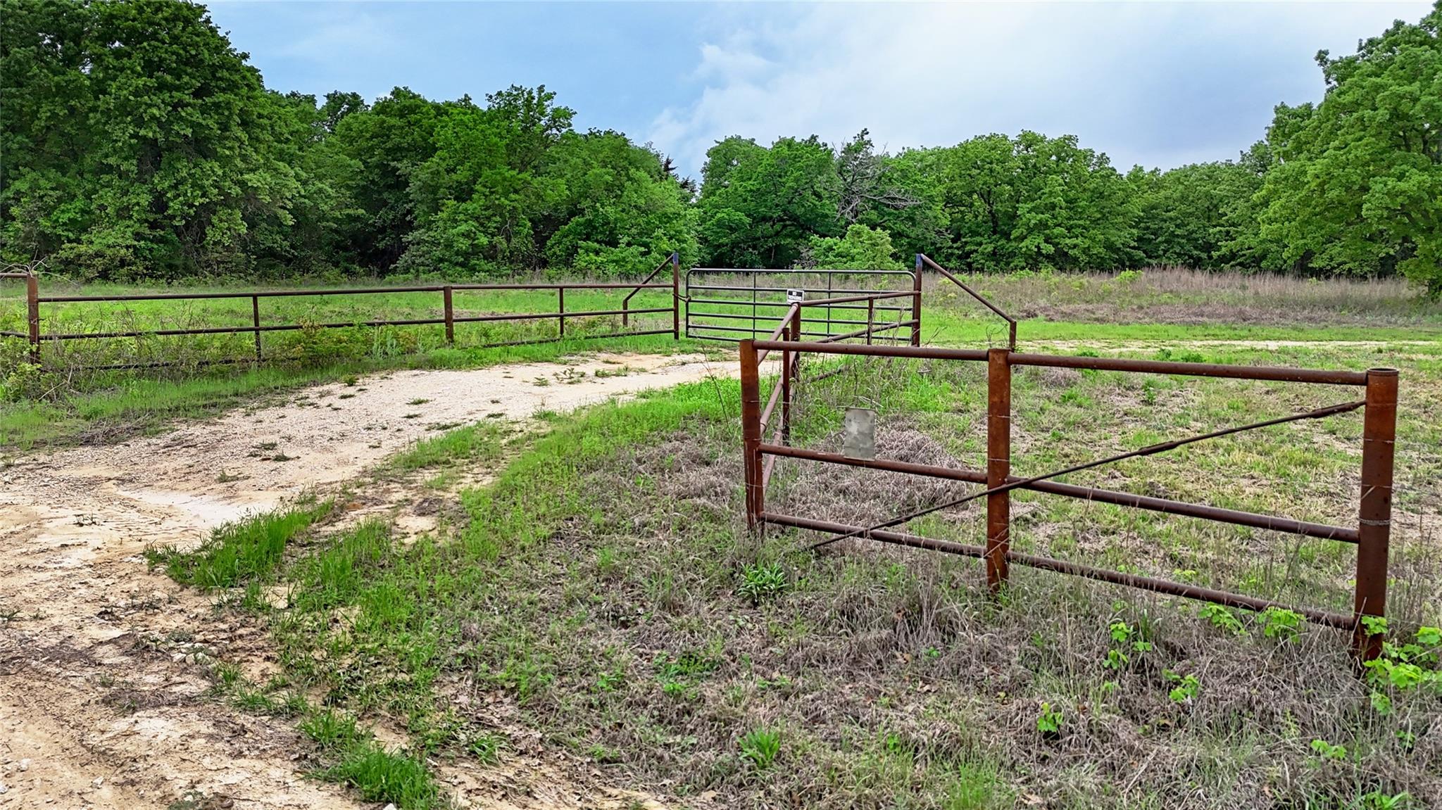 main property photo 20