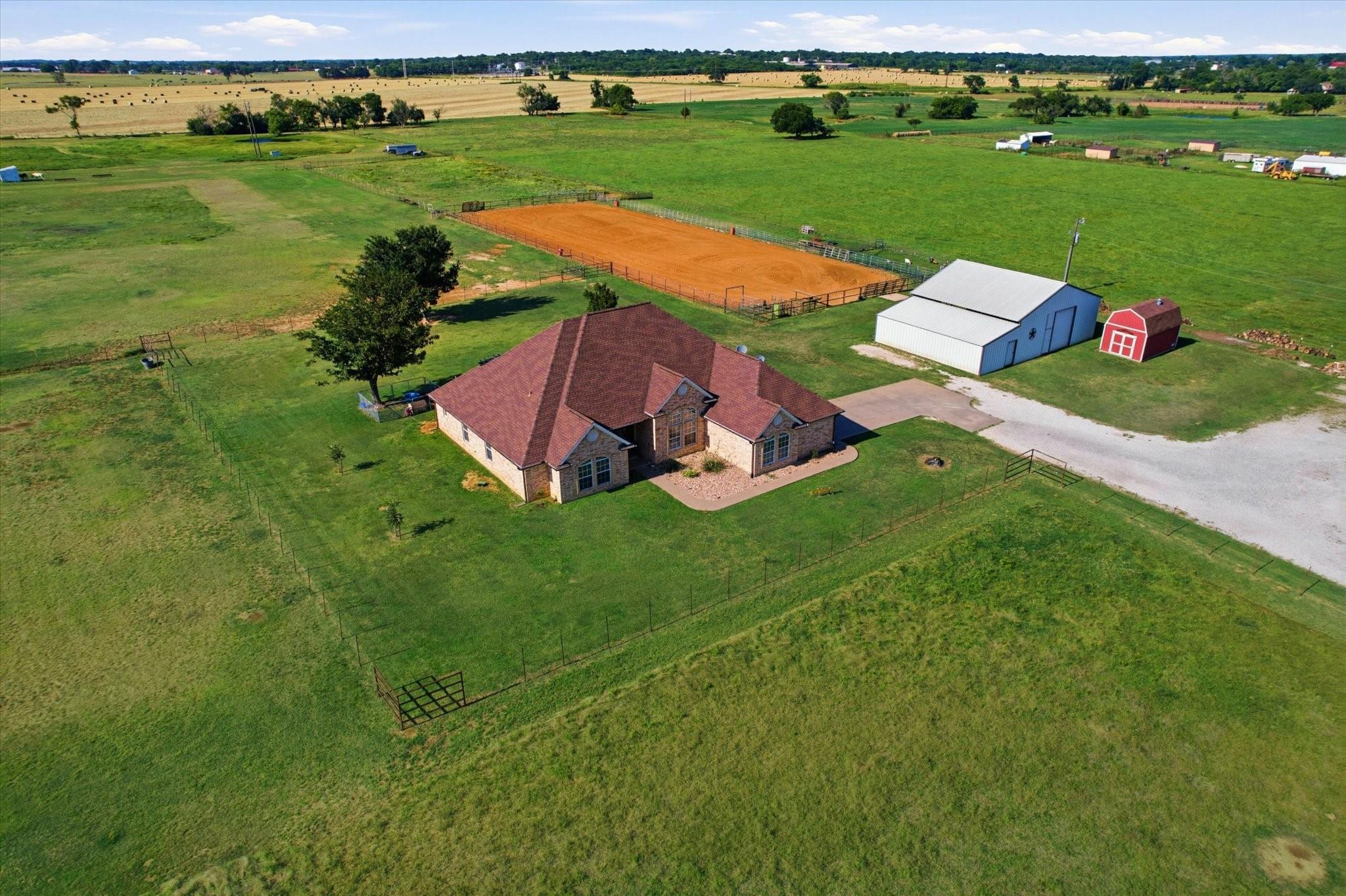 main property photo 34