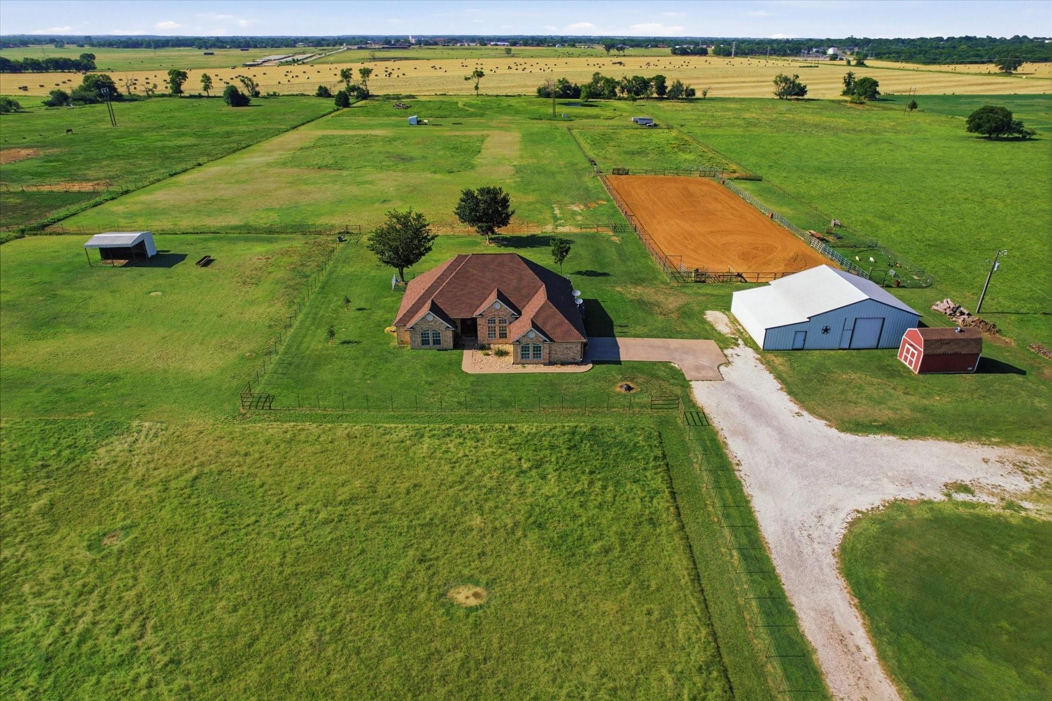 main property photo 35