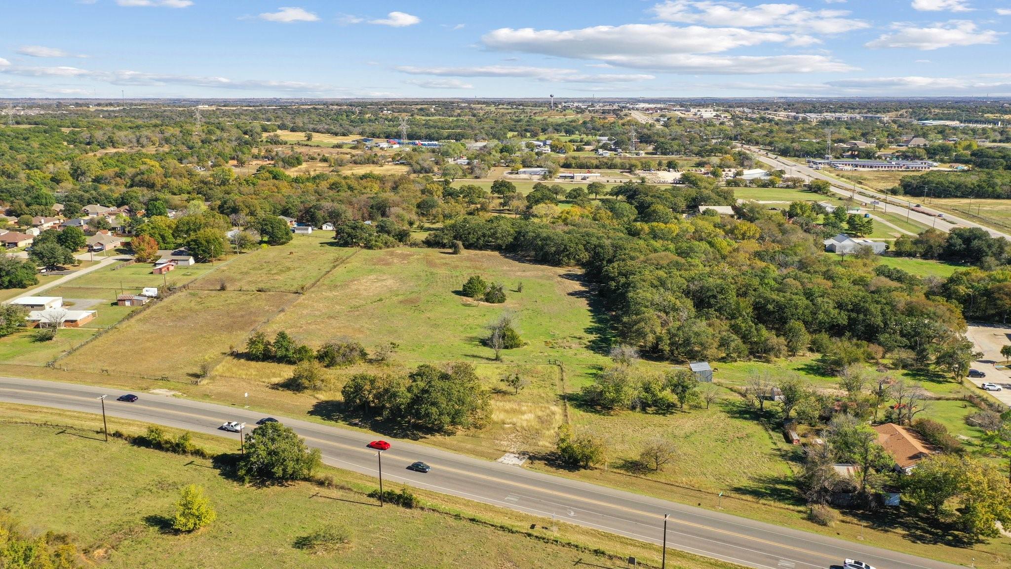 main property photo 6