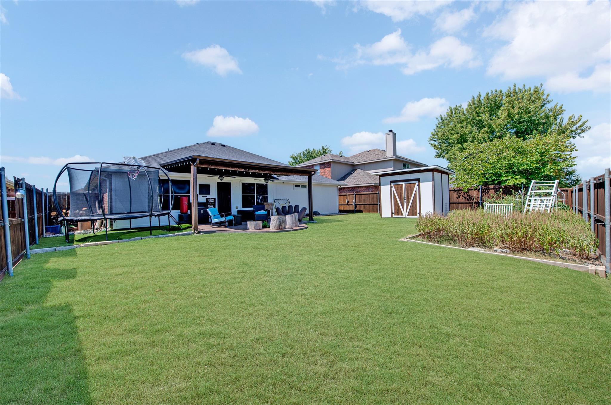 main property photo 29