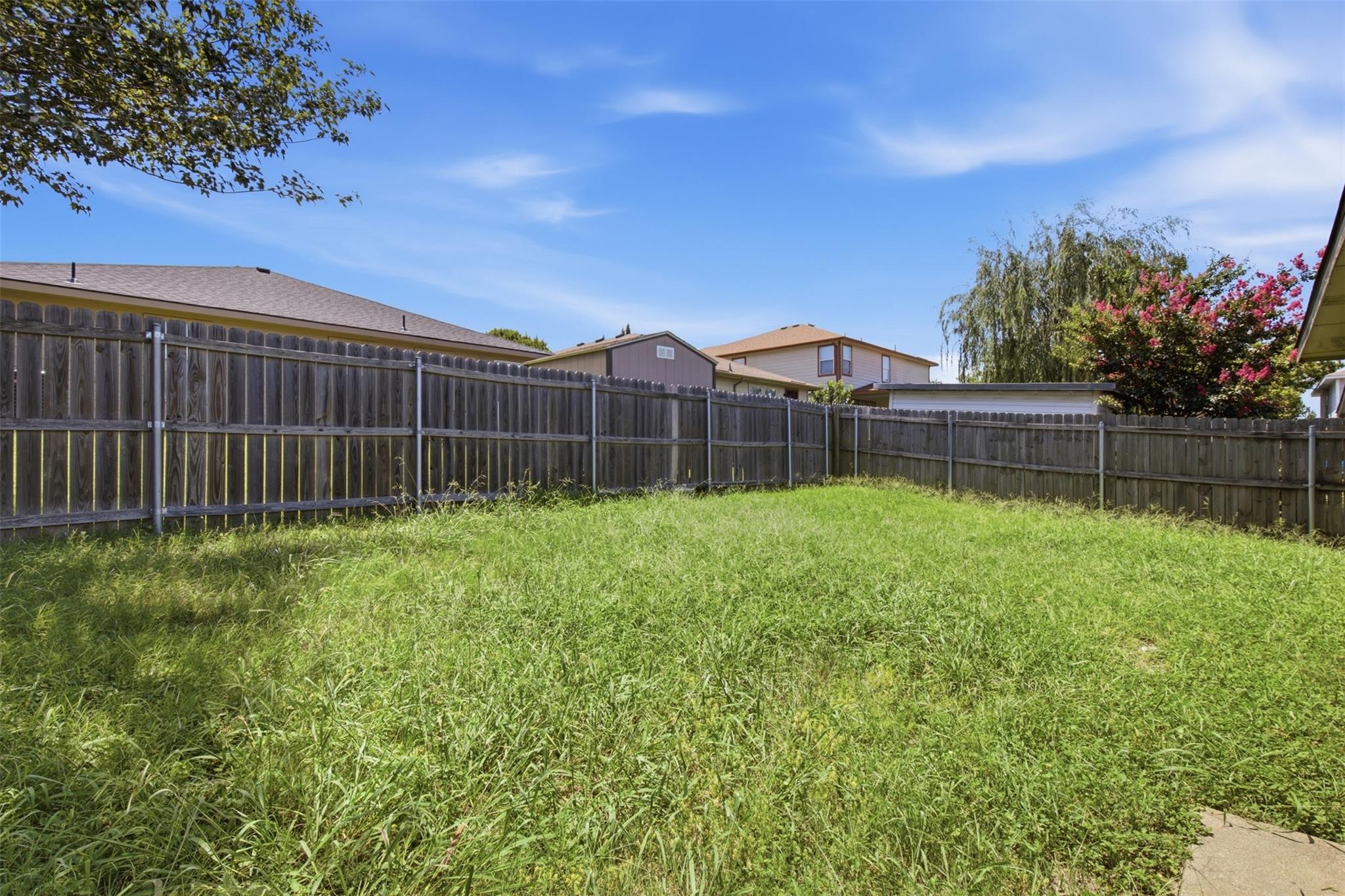 main property photo 24