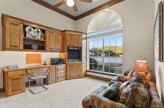 main property photo 6