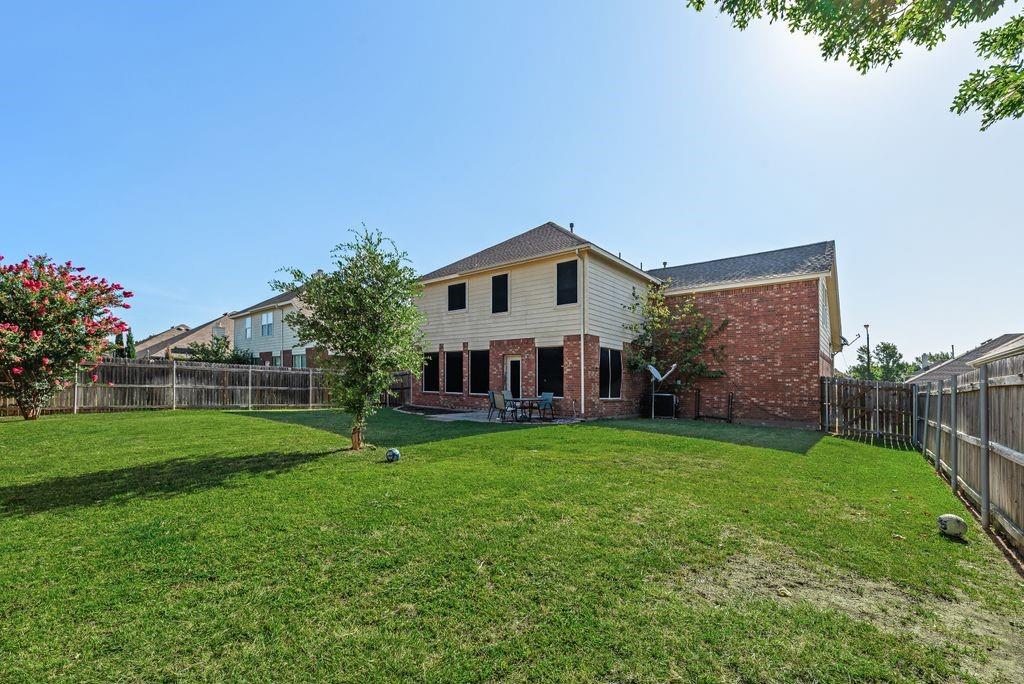 main property photo 24