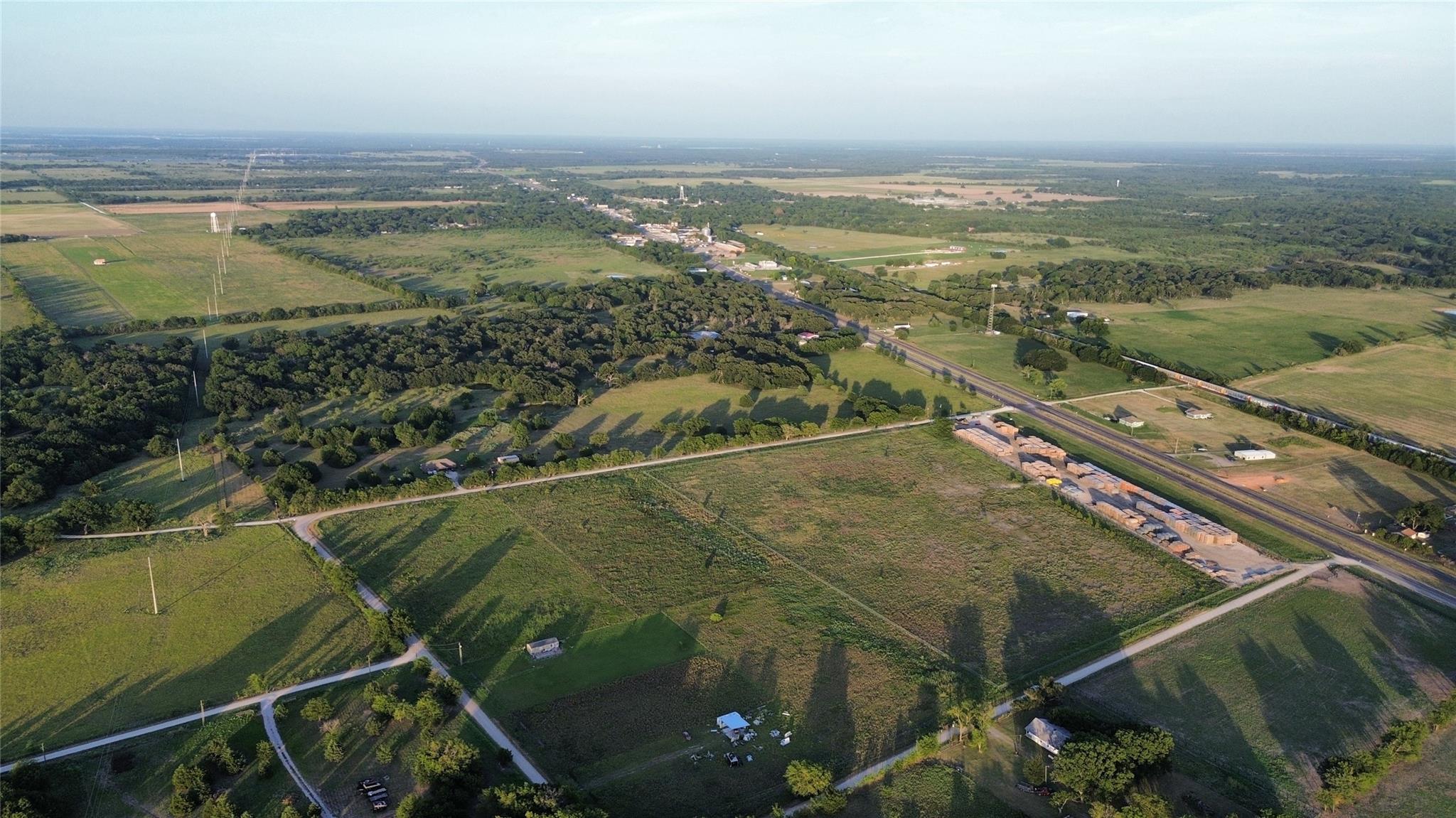main property photo 15