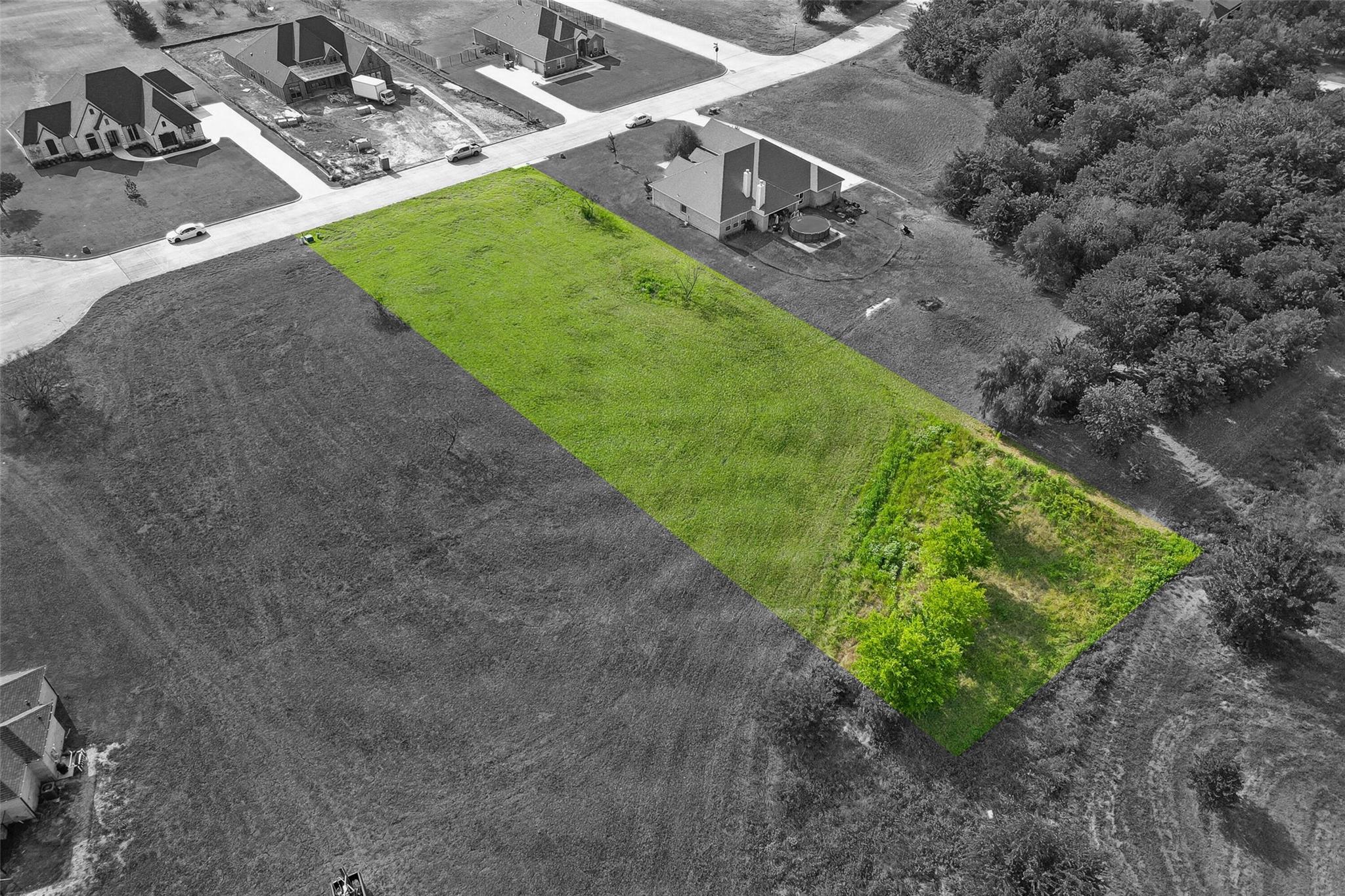main property photo 19