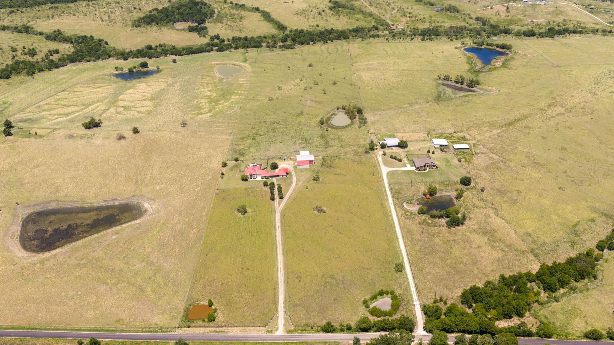 main property photo 31