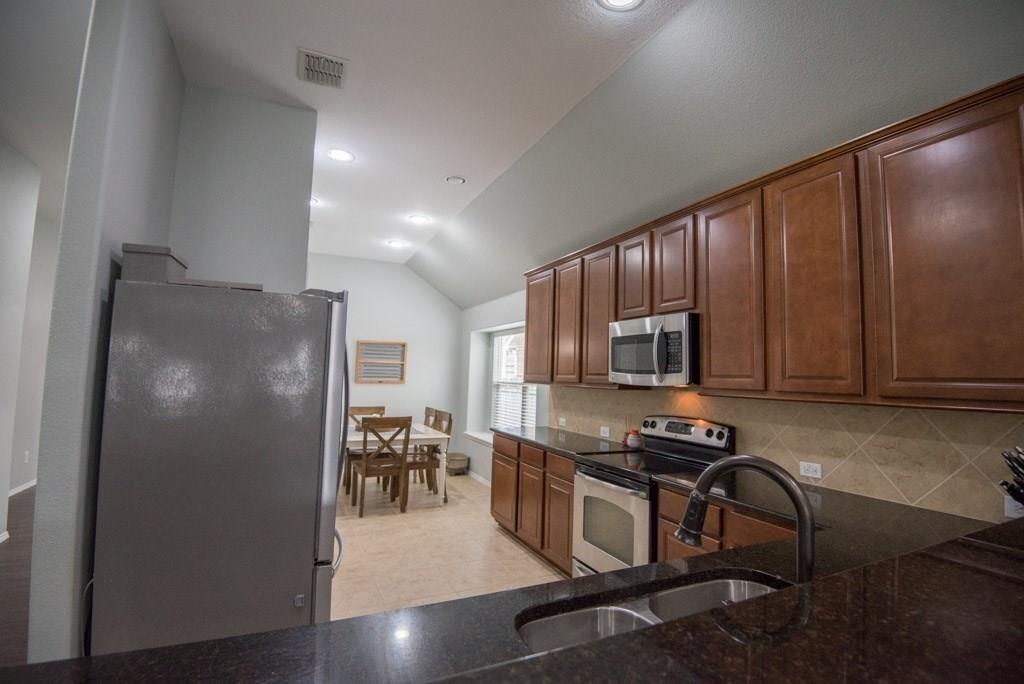 property viewer photo 10