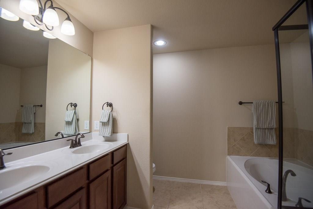 property viewer photo 15