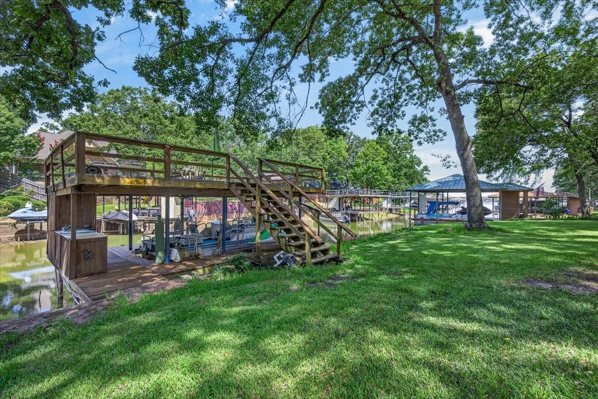 main property photo 22