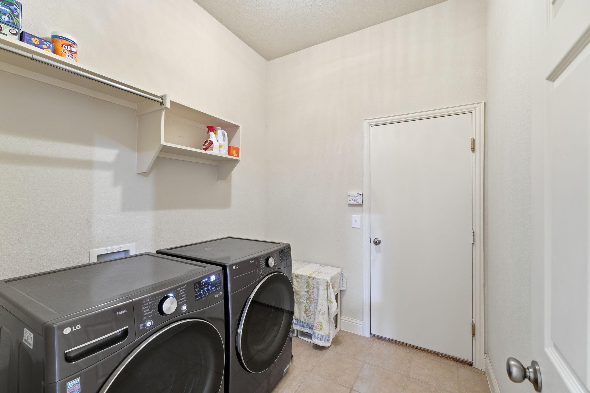 main property photo 26