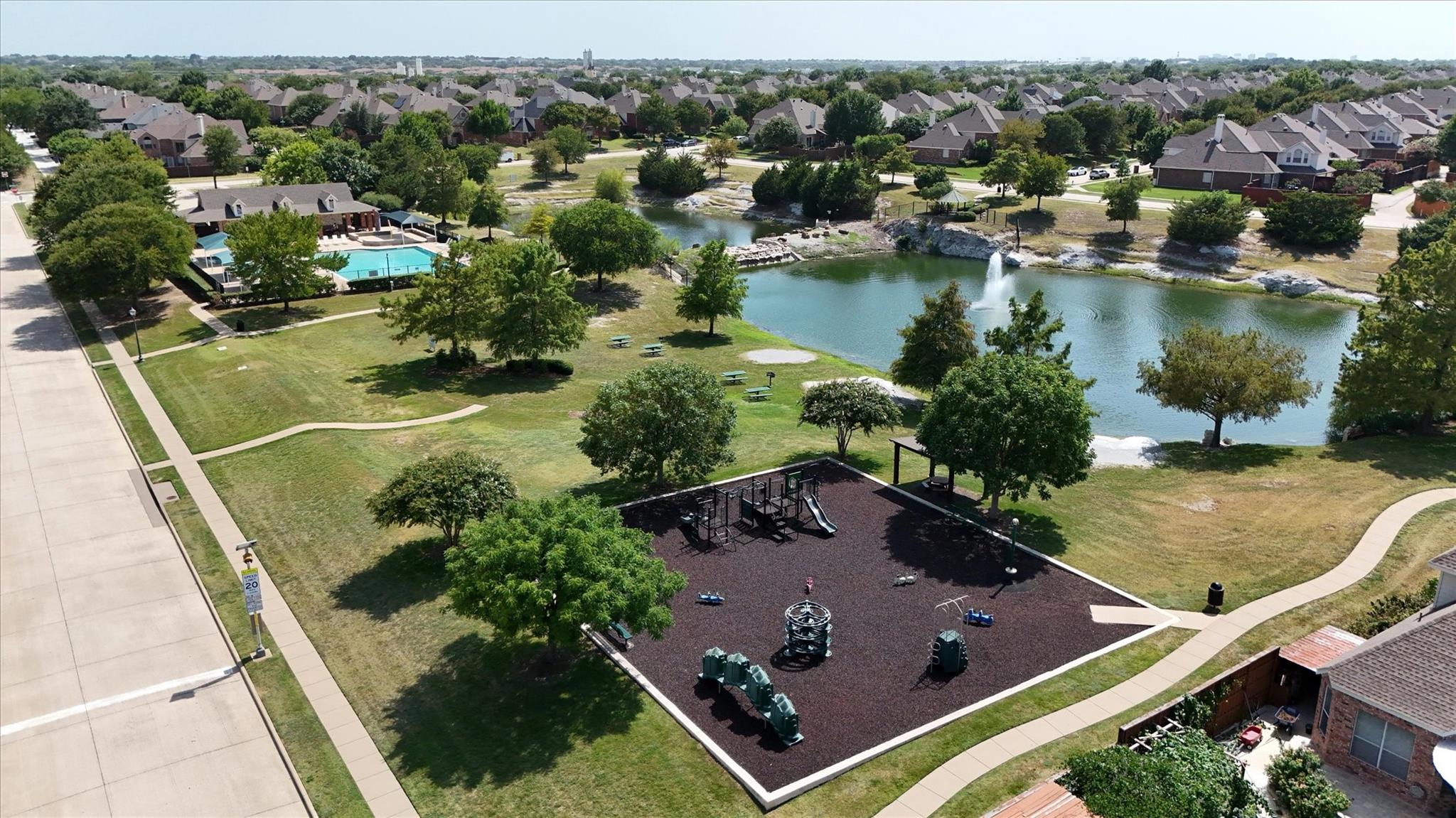 main property photo 17
