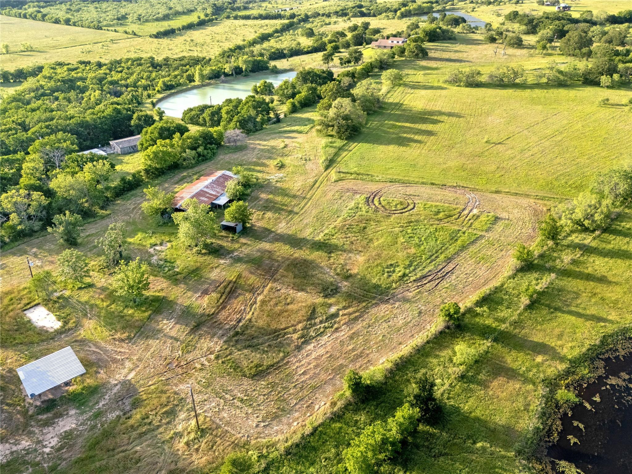 main property photo 18