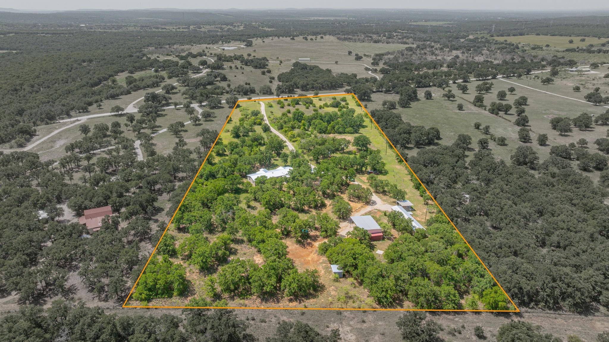 main property photo 32