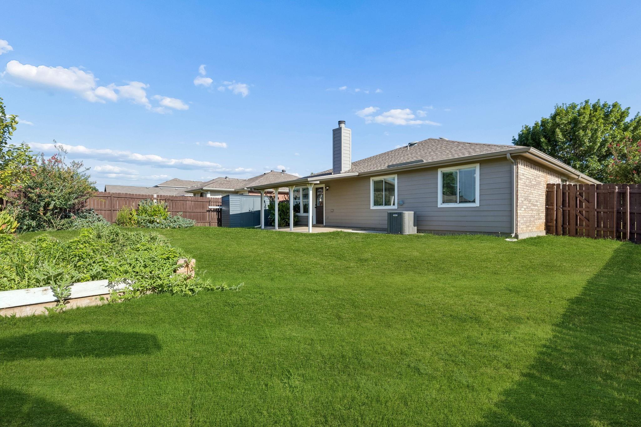 main property photo 35