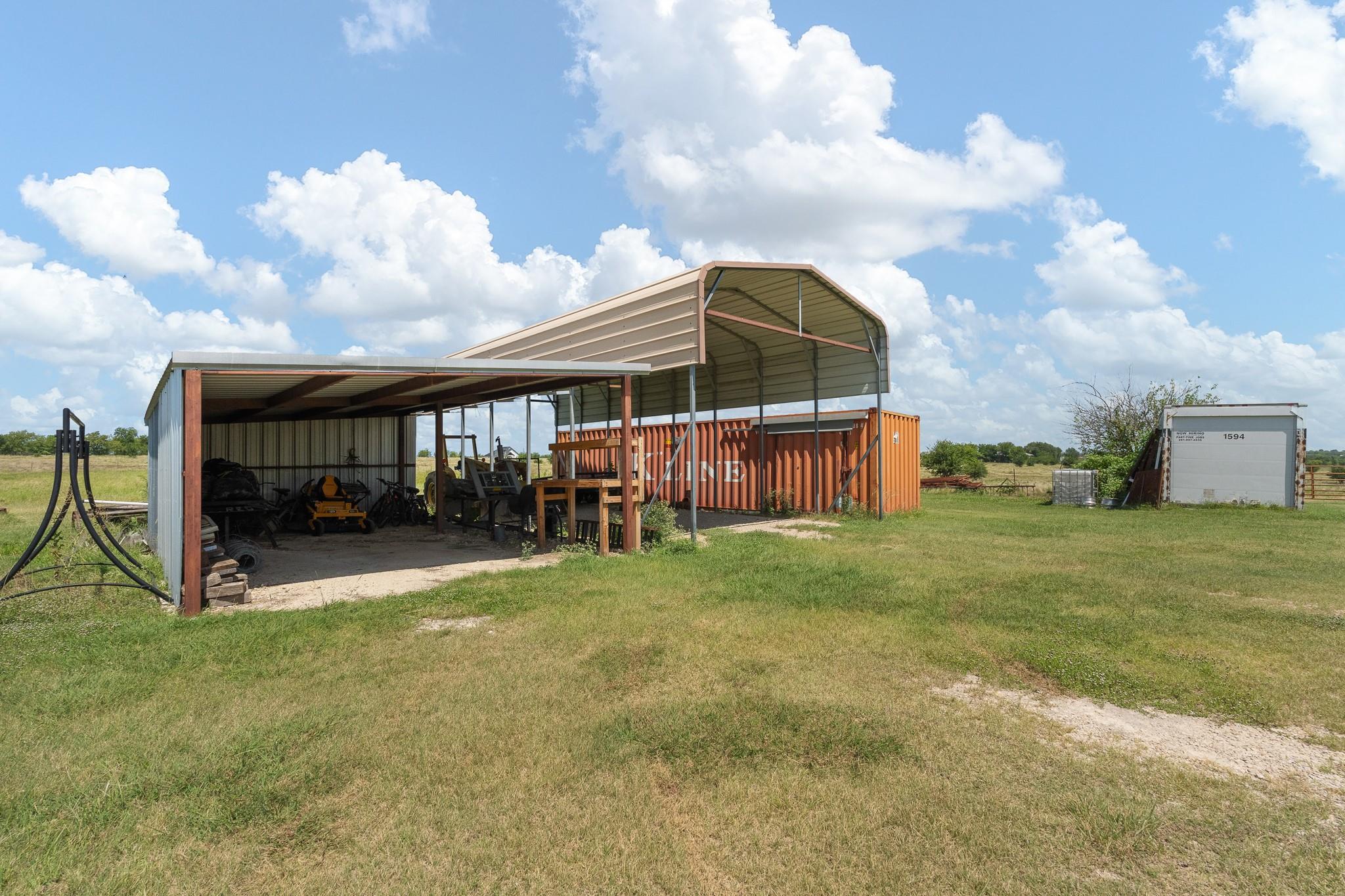 main property photo 23