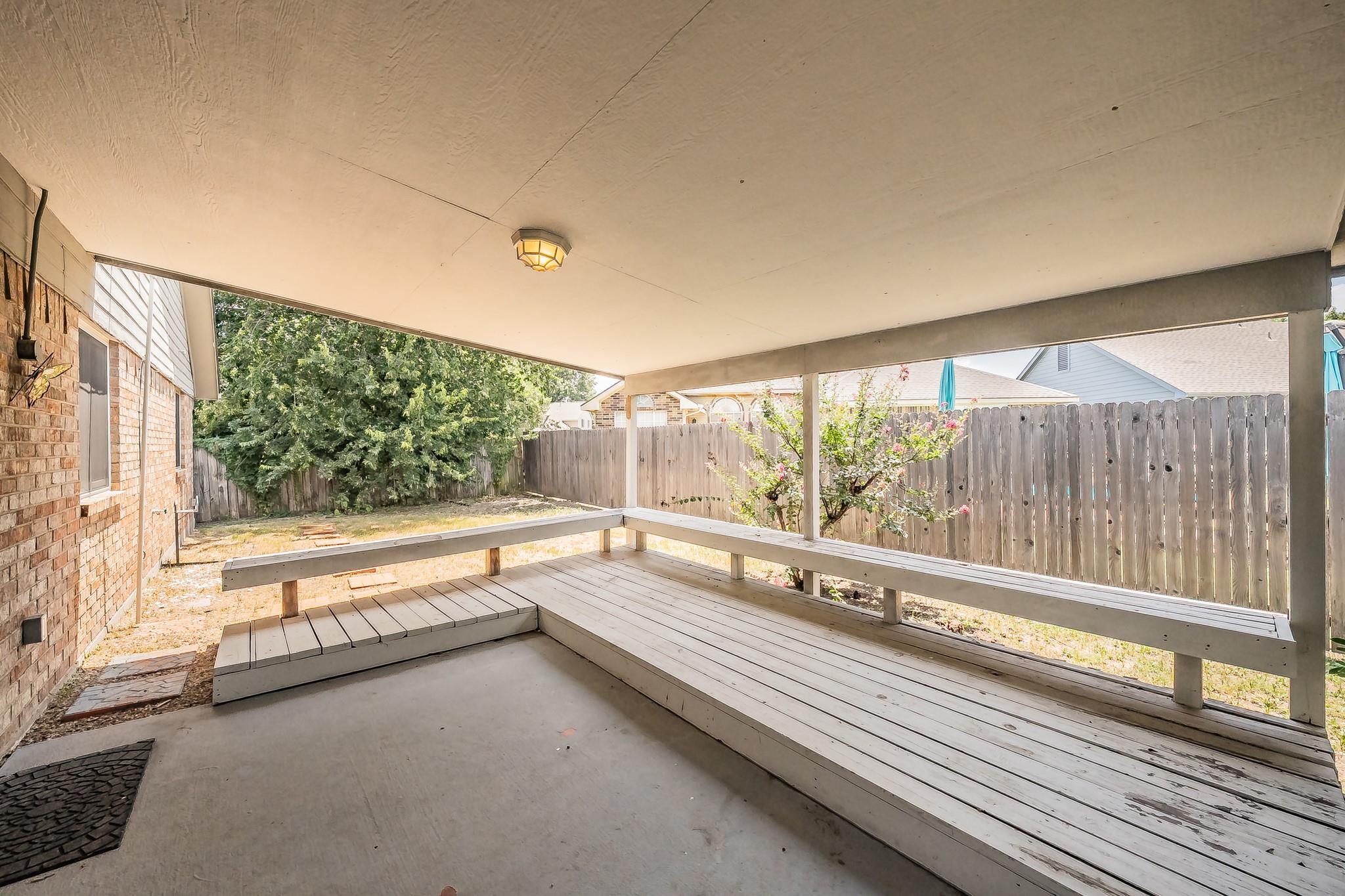 main property photo 33