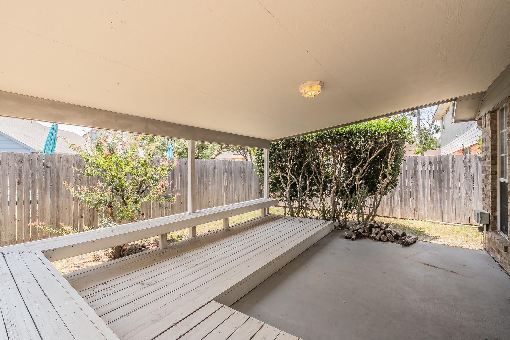 main property photo 34