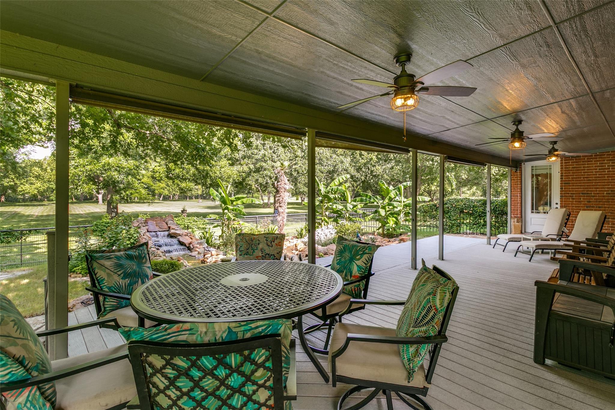 main property photo 26