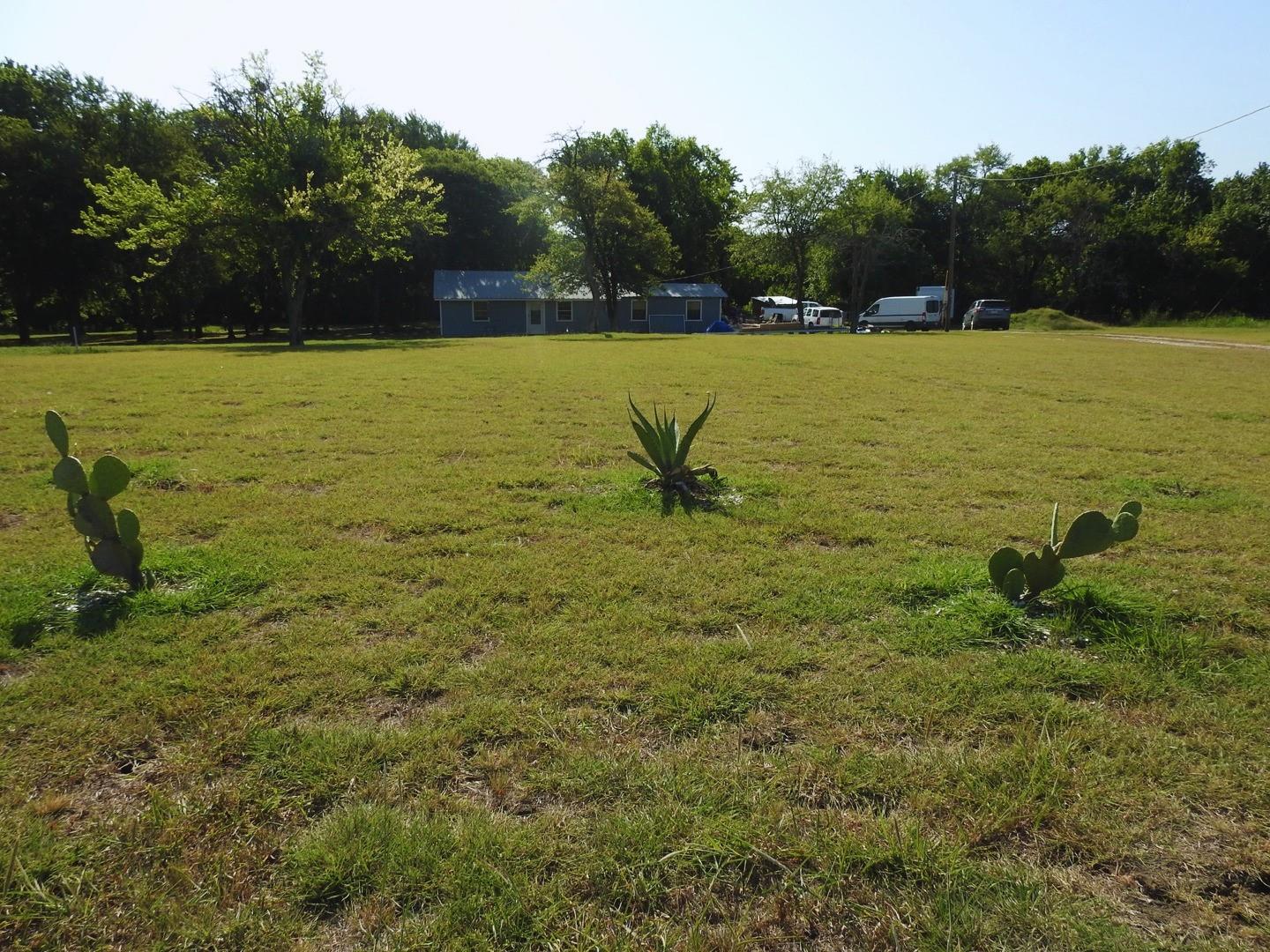 main property photo 18