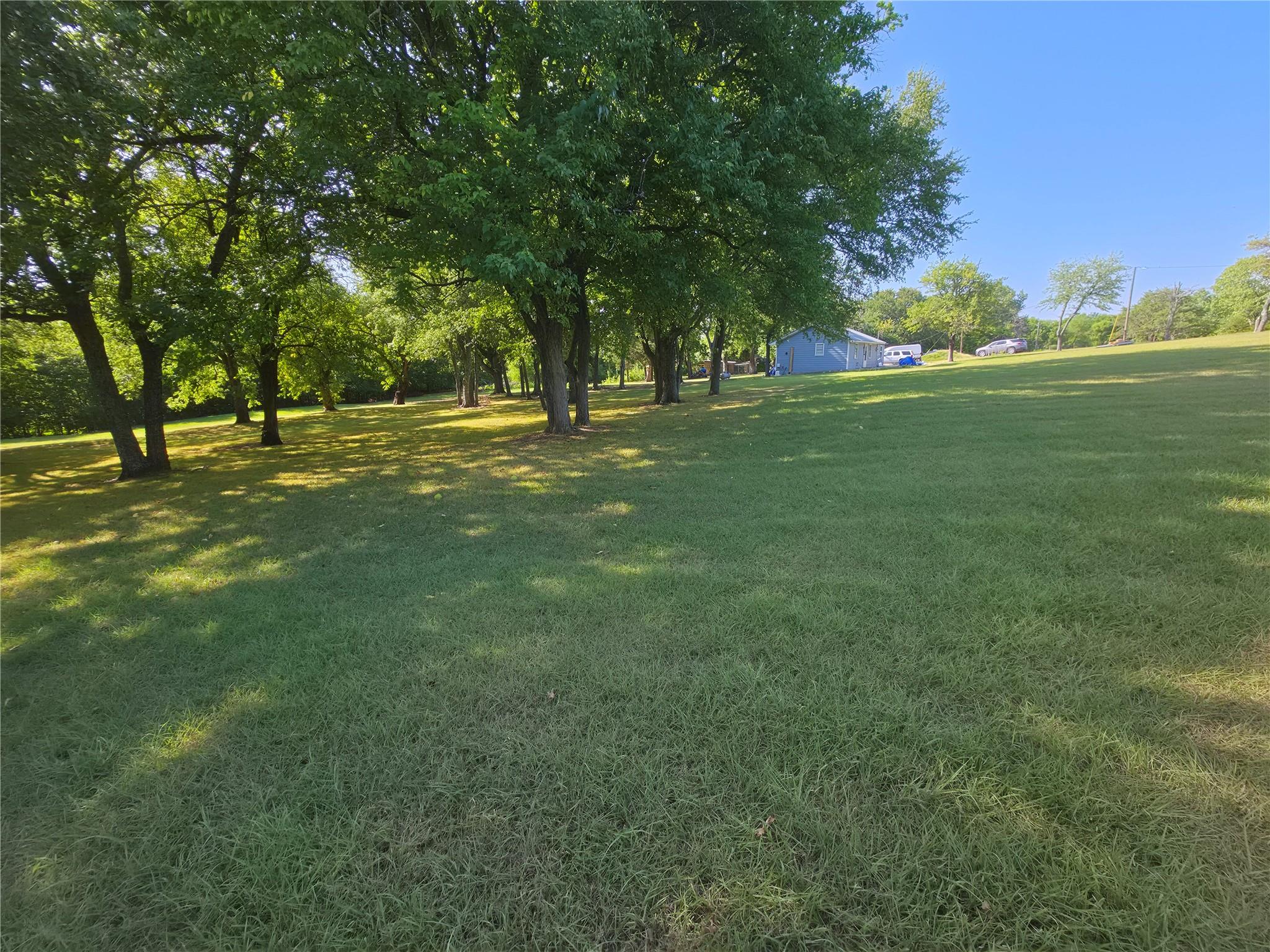 main property photo 19