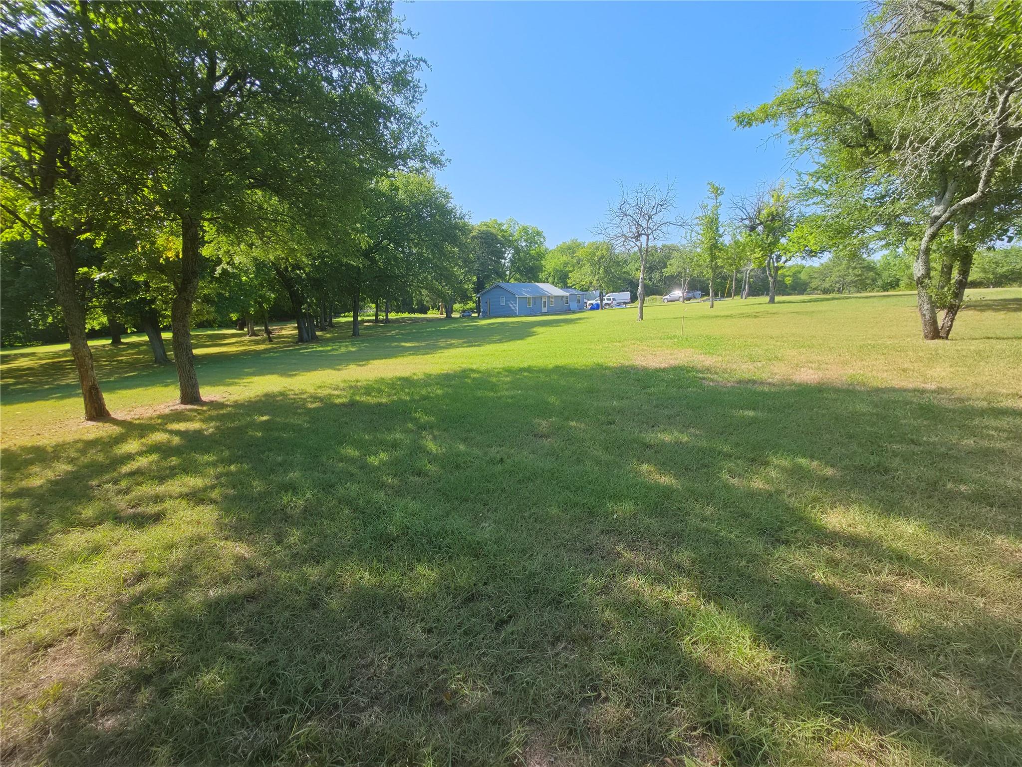 main property photo 25