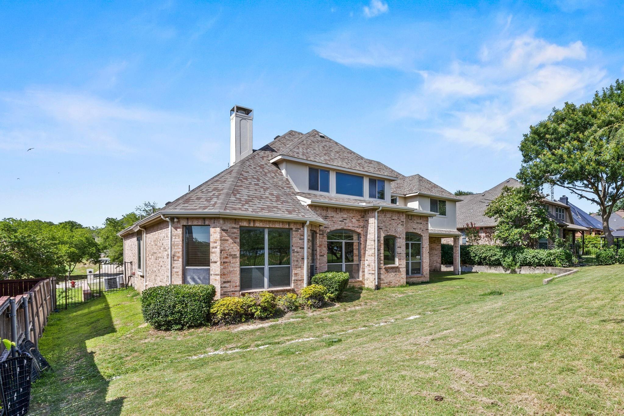 main property photo 19