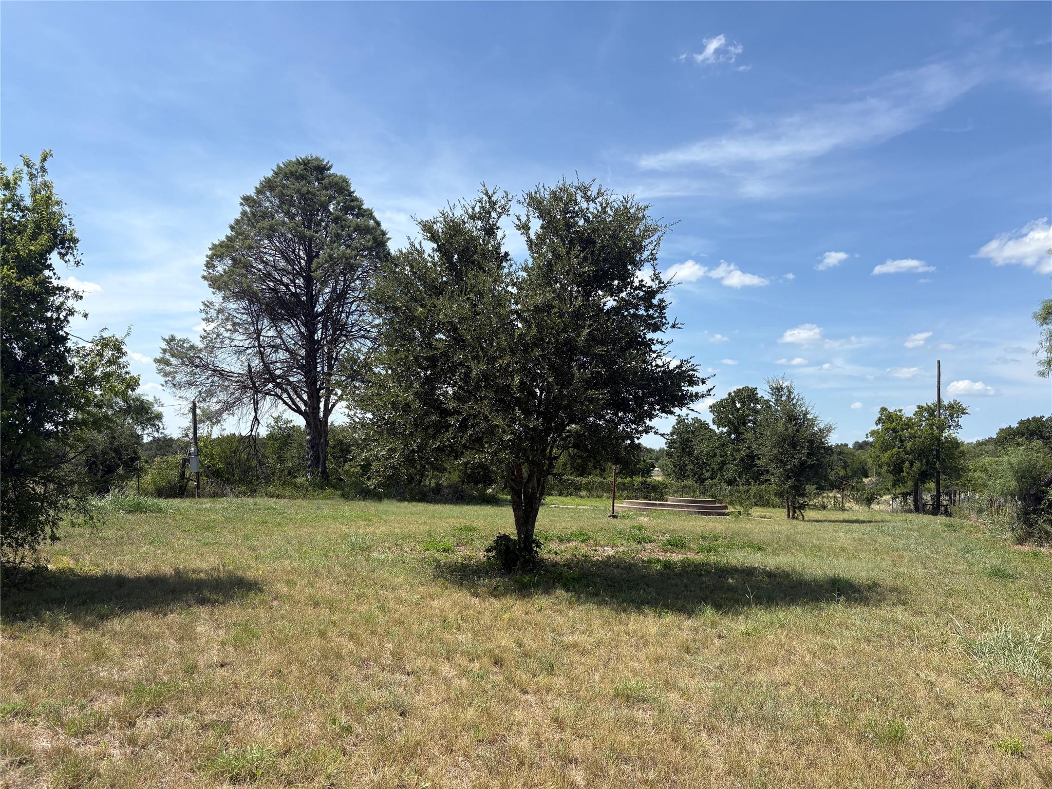 main property photo 18