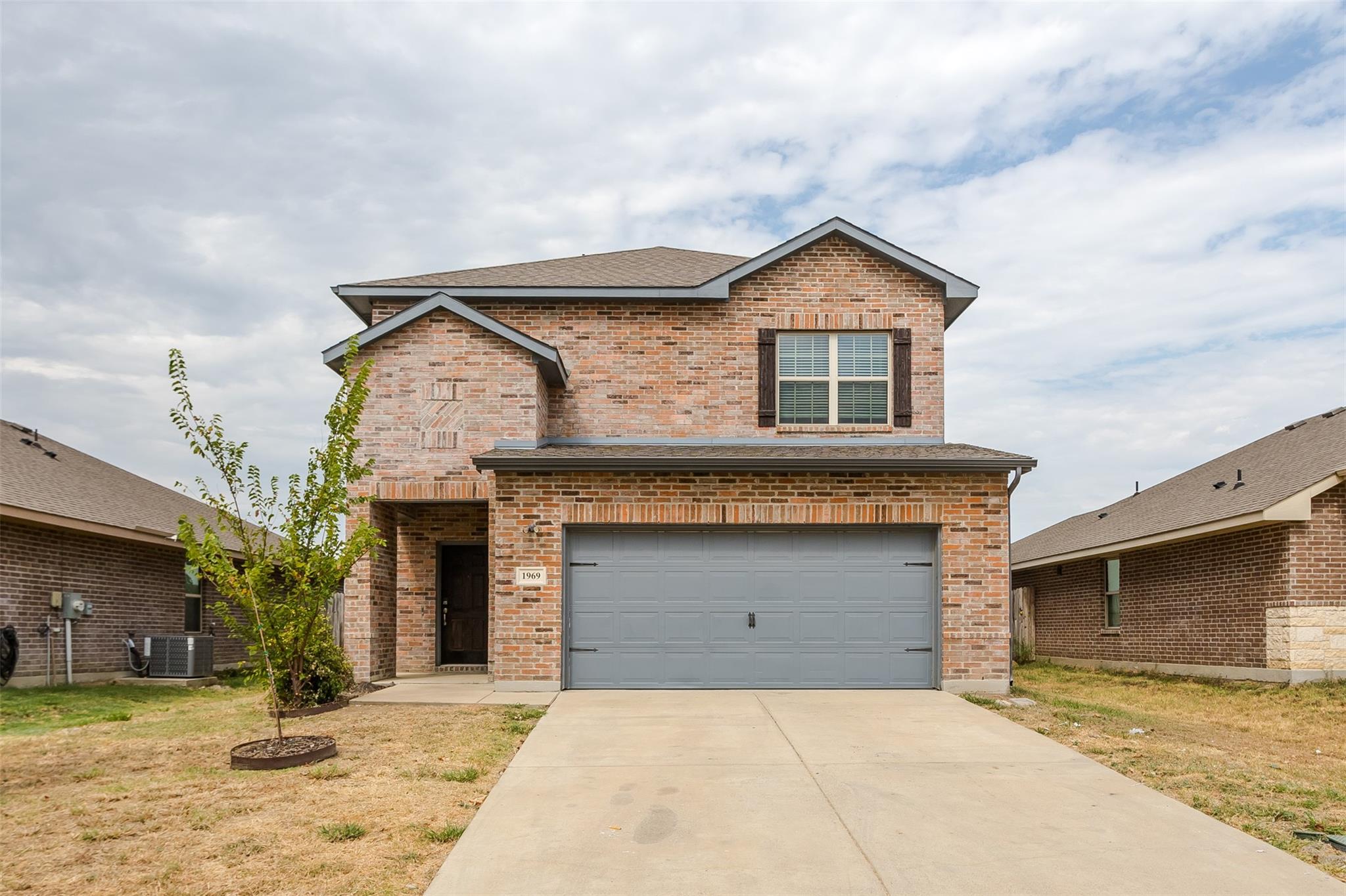 main property photo 39