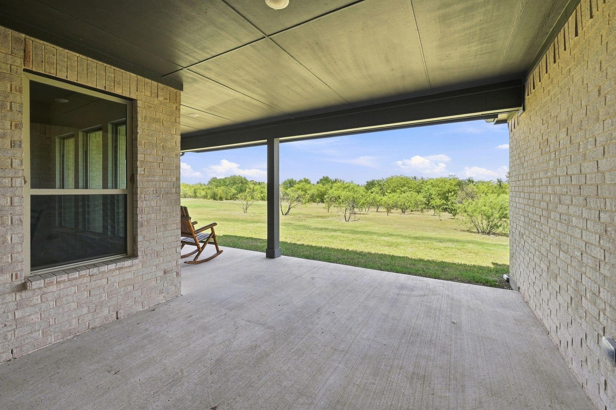 main property photo 35