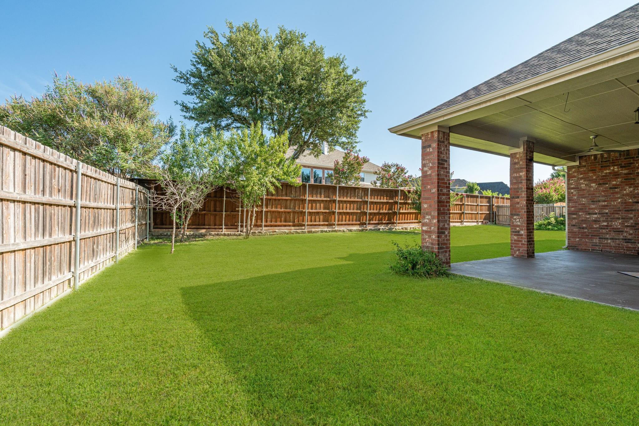 main property photo 33