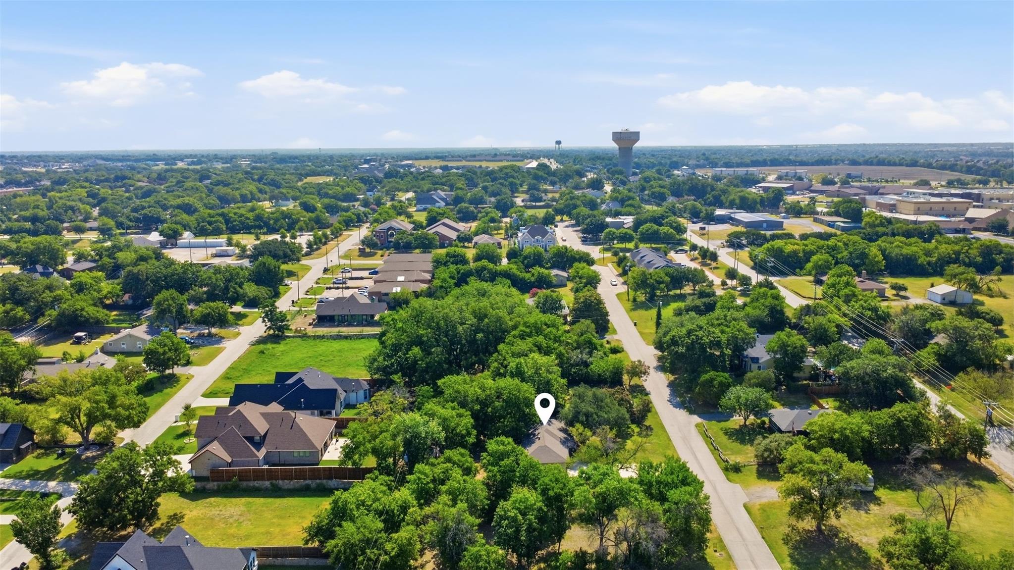 main property photo 19