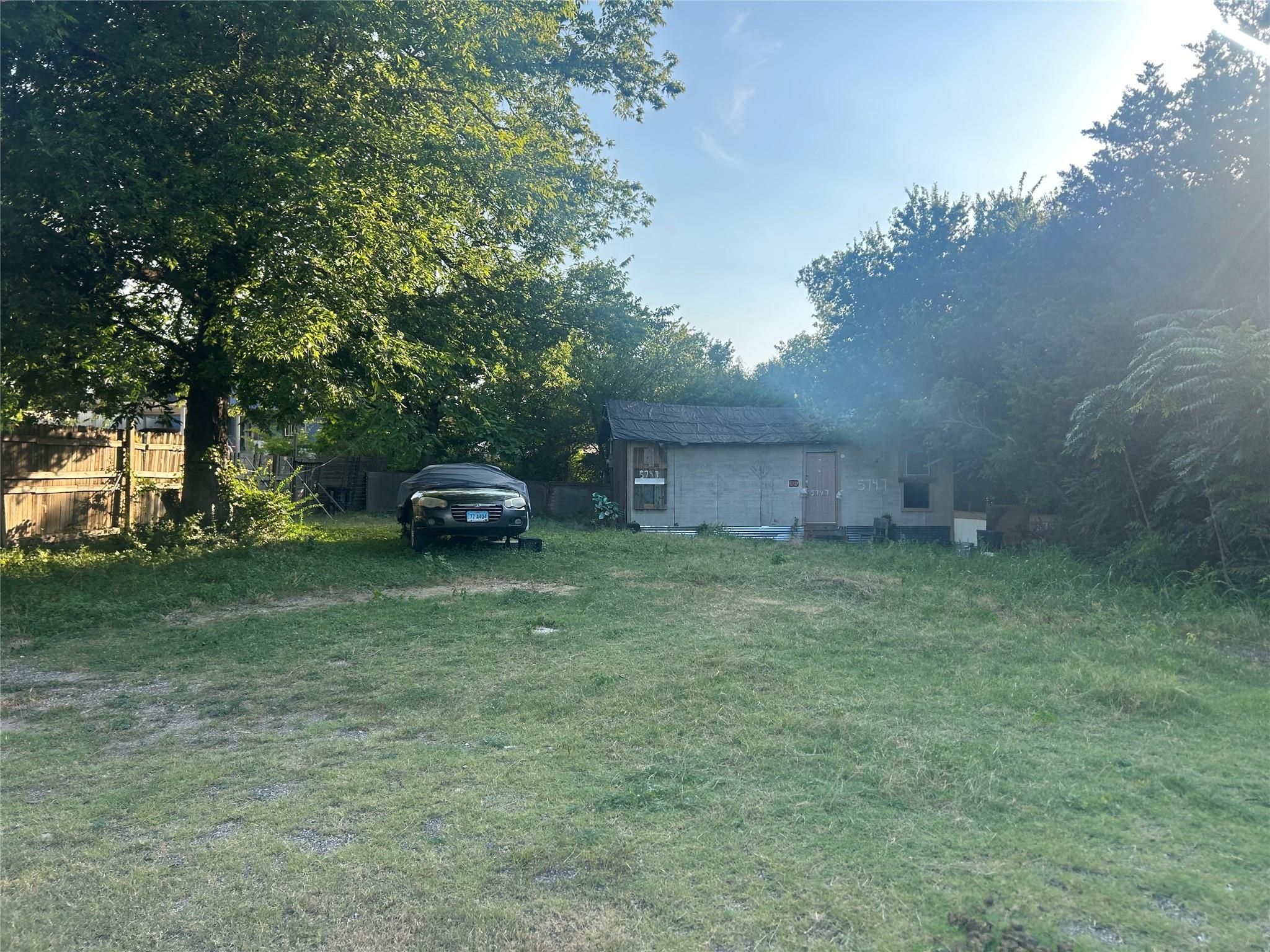 main property photo 4
