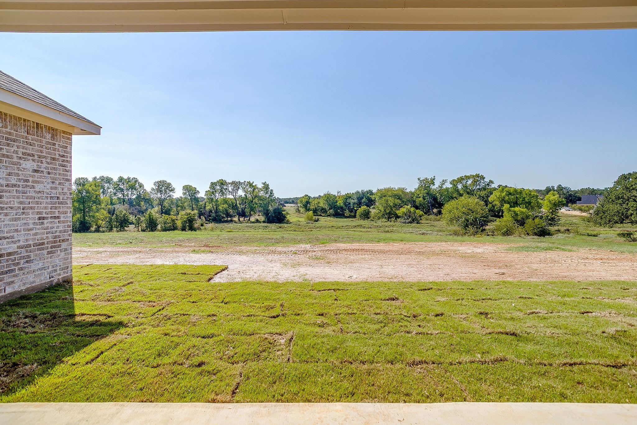 main property photo 38