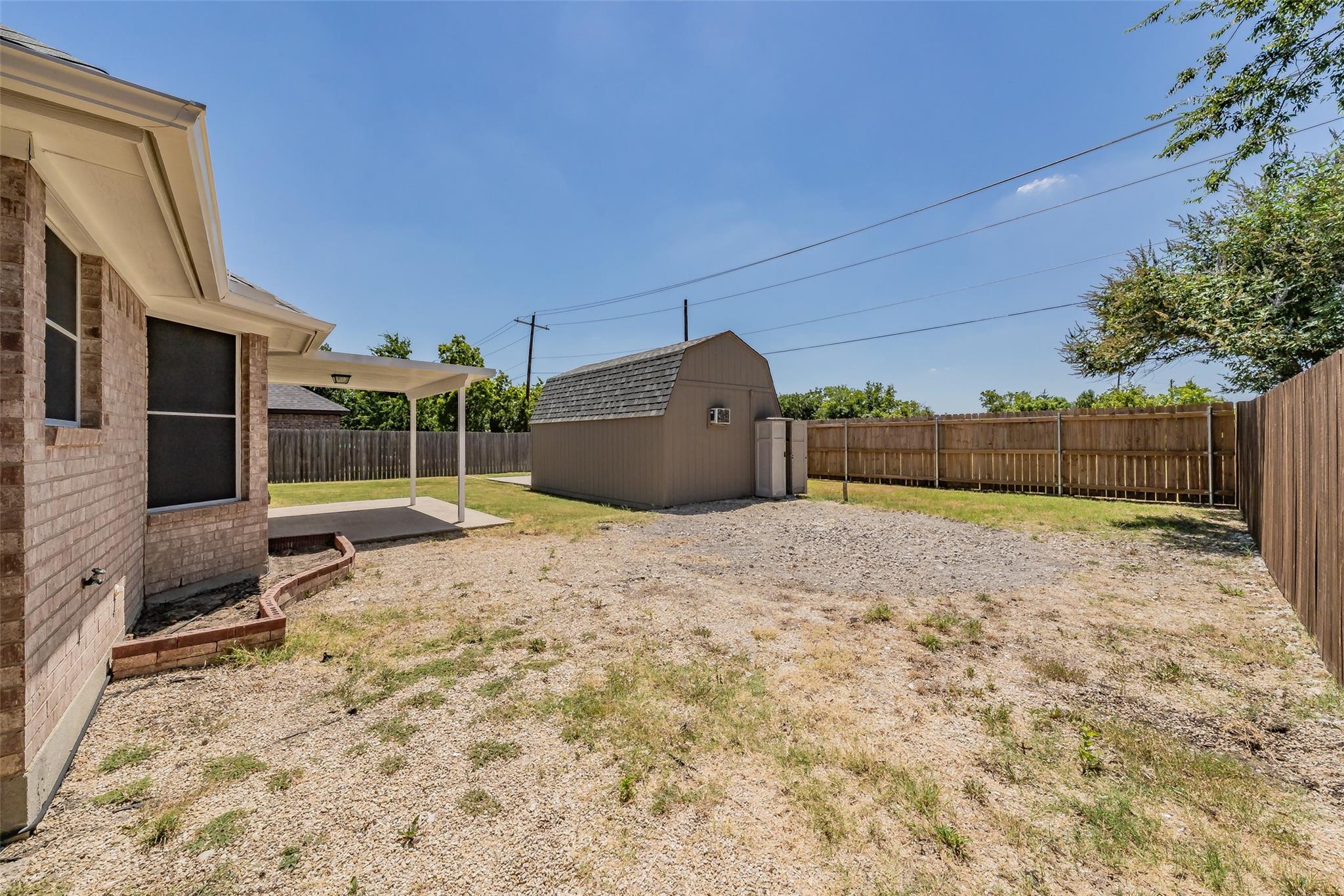 main property photo 31