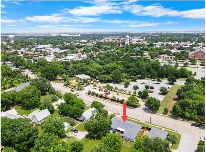 main property photo 31